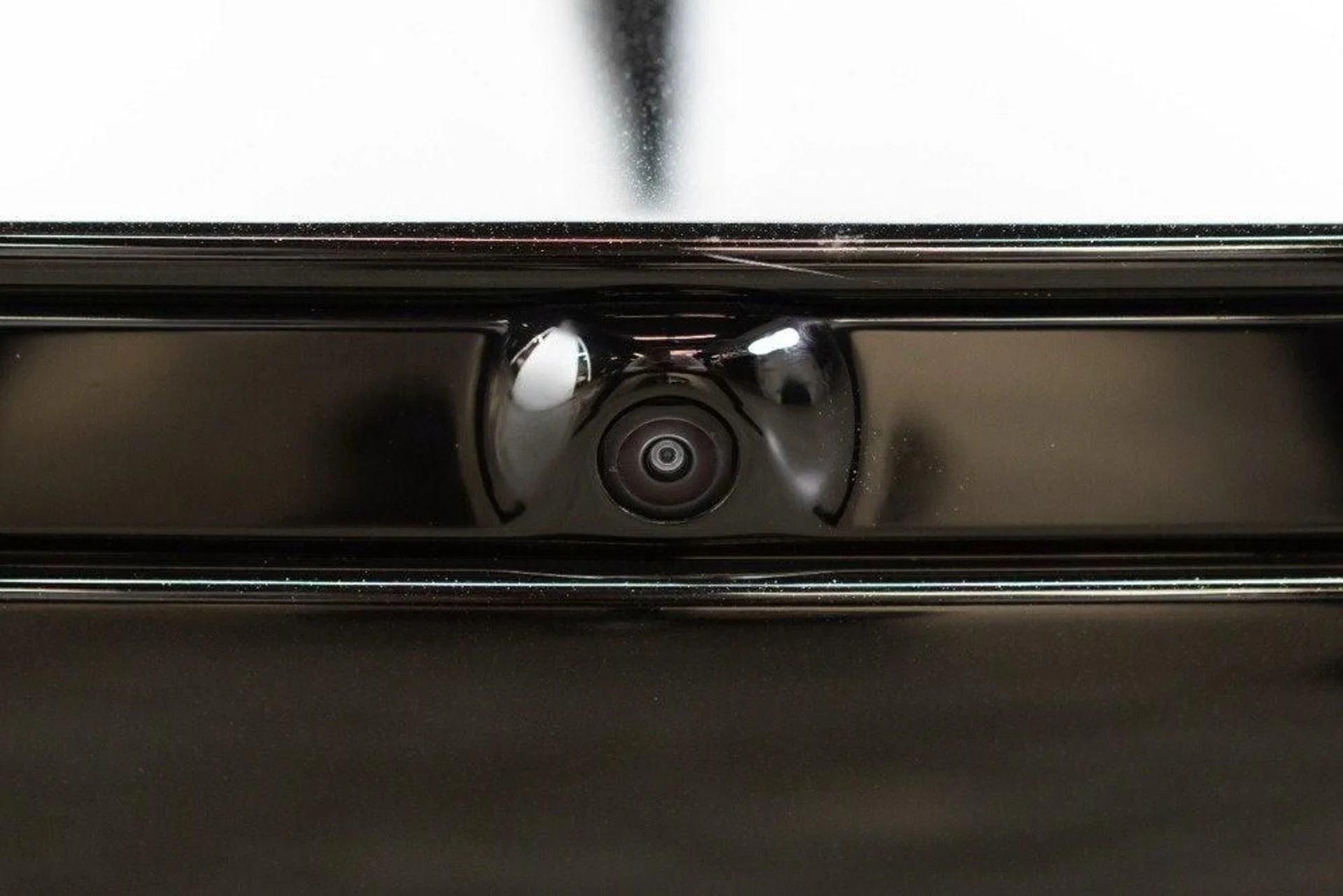 mph018_3631518127_Used_2025_Ferrari_Purosangue_1777382810_767916b8b4