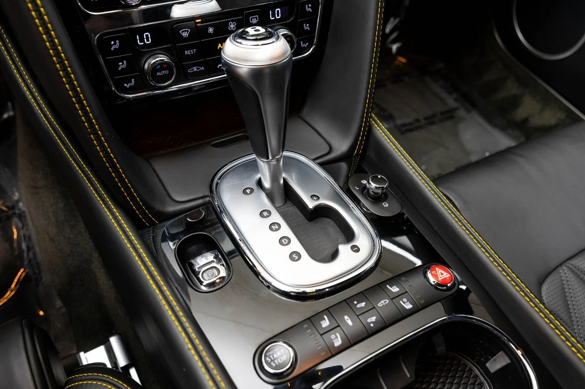 mph018_3637596911_19_cebec0fd72