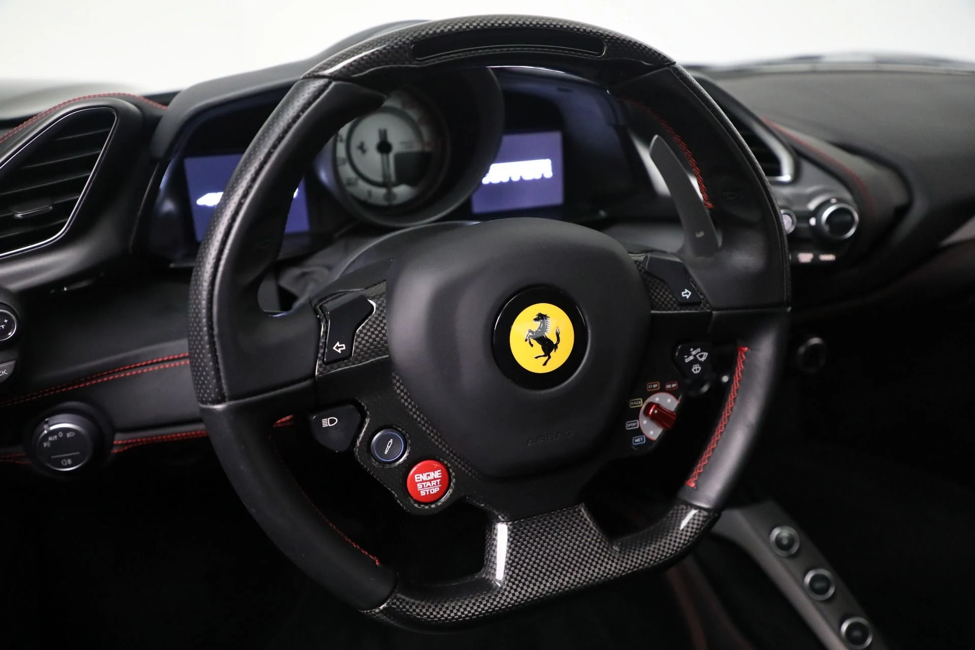 mph018_3645457860_Used_2018_Ferrari_488_GTB_00bffebc27