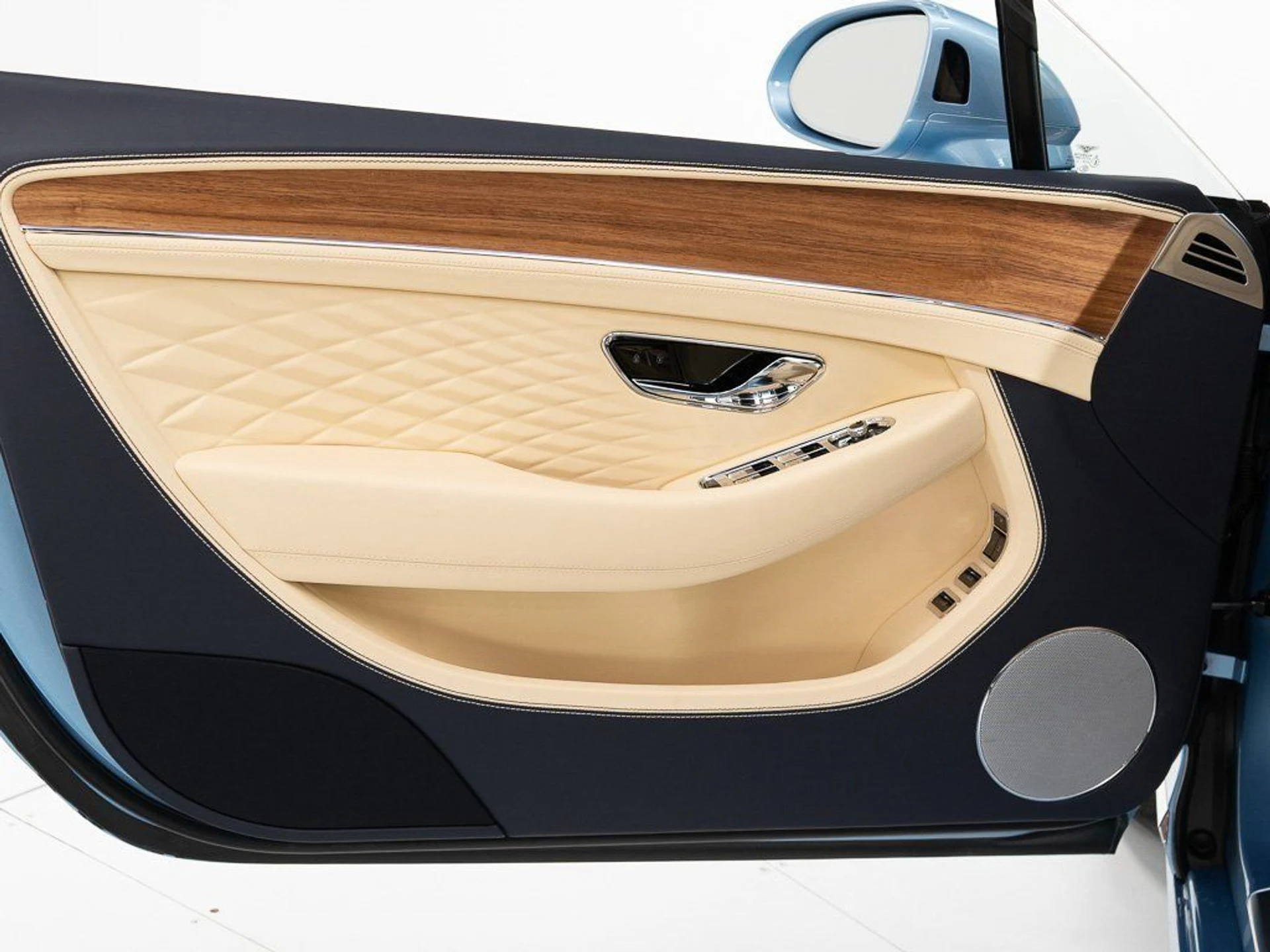 mph018_3654397915_3f87d13a5a046acacab5dc6e2defcc82_363f9025b4