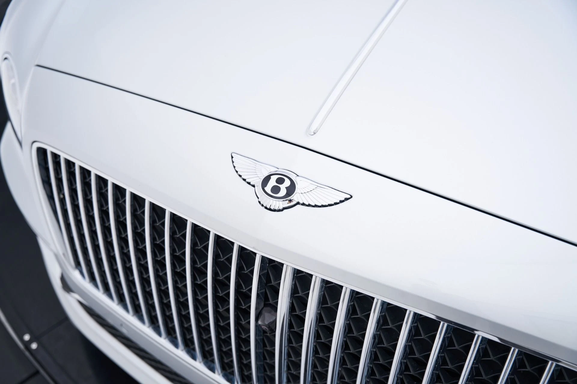 mph018_3658183937_Used_2022_Bentley_Flying_Spur_V8_1793211982_b905ca2c1b