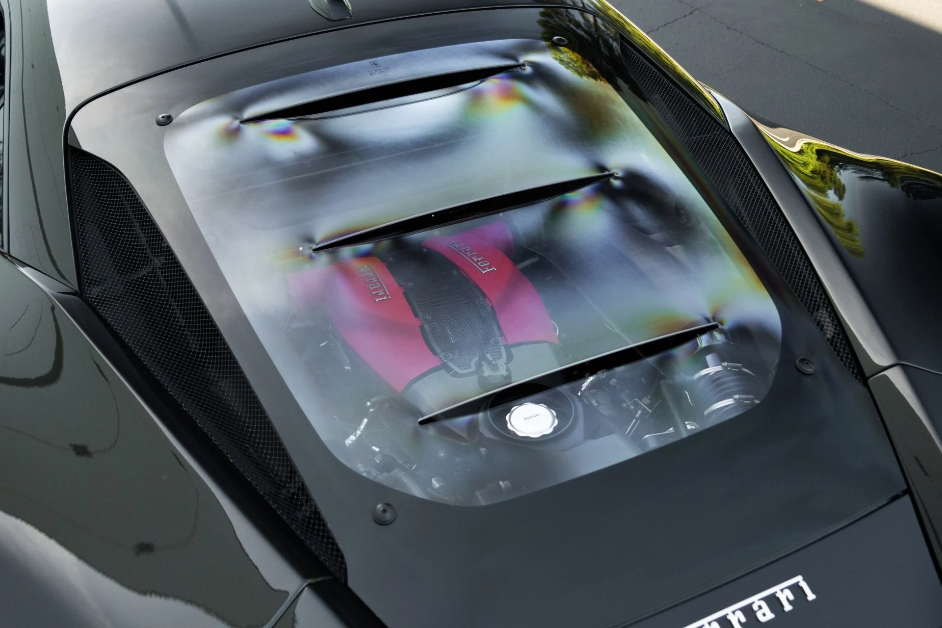 mph018_36593393_Used_2020_Ferrari_F8_Tributo_1761689763_2ee51dc533