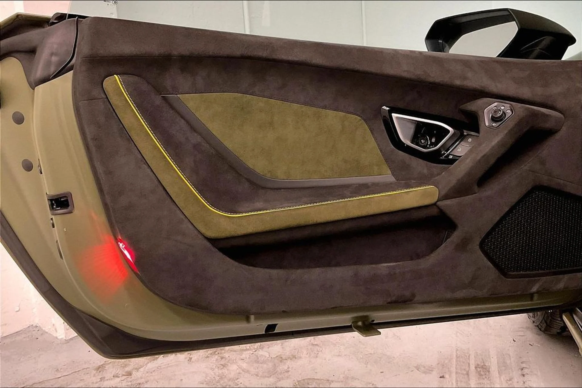 mph018_3666121218_383cfebd5b618fdcac4fcbd3a8e1aef3x_27663a9e37