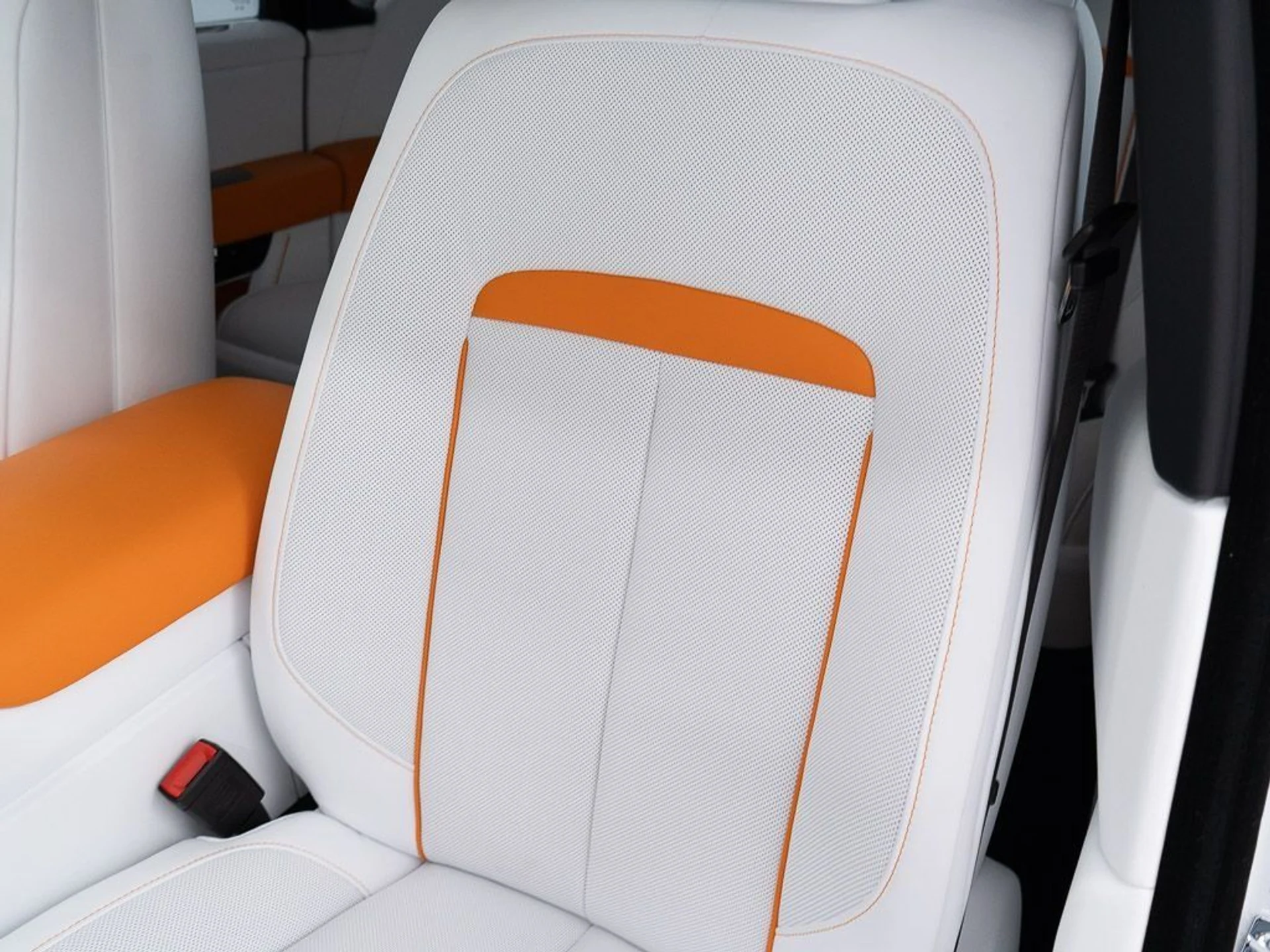 mph018_3668698557_72cd5667f22bab2ec49492691c96a3c4_e7171d8639