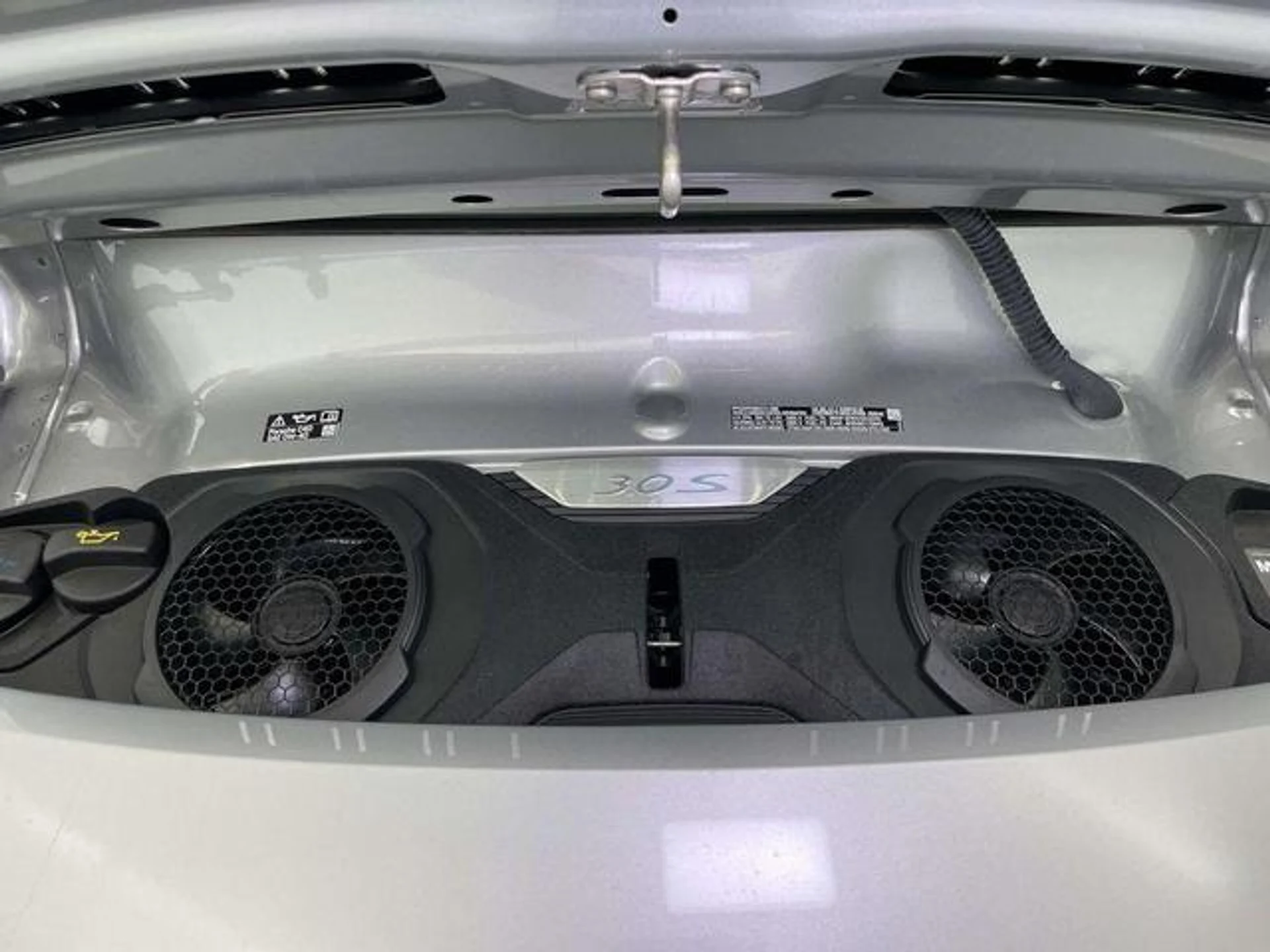 mph018_3670354889_EEZCAD_Oj_69_Z_Mn12_G3_LHC_Rar_UI_152c295b1a