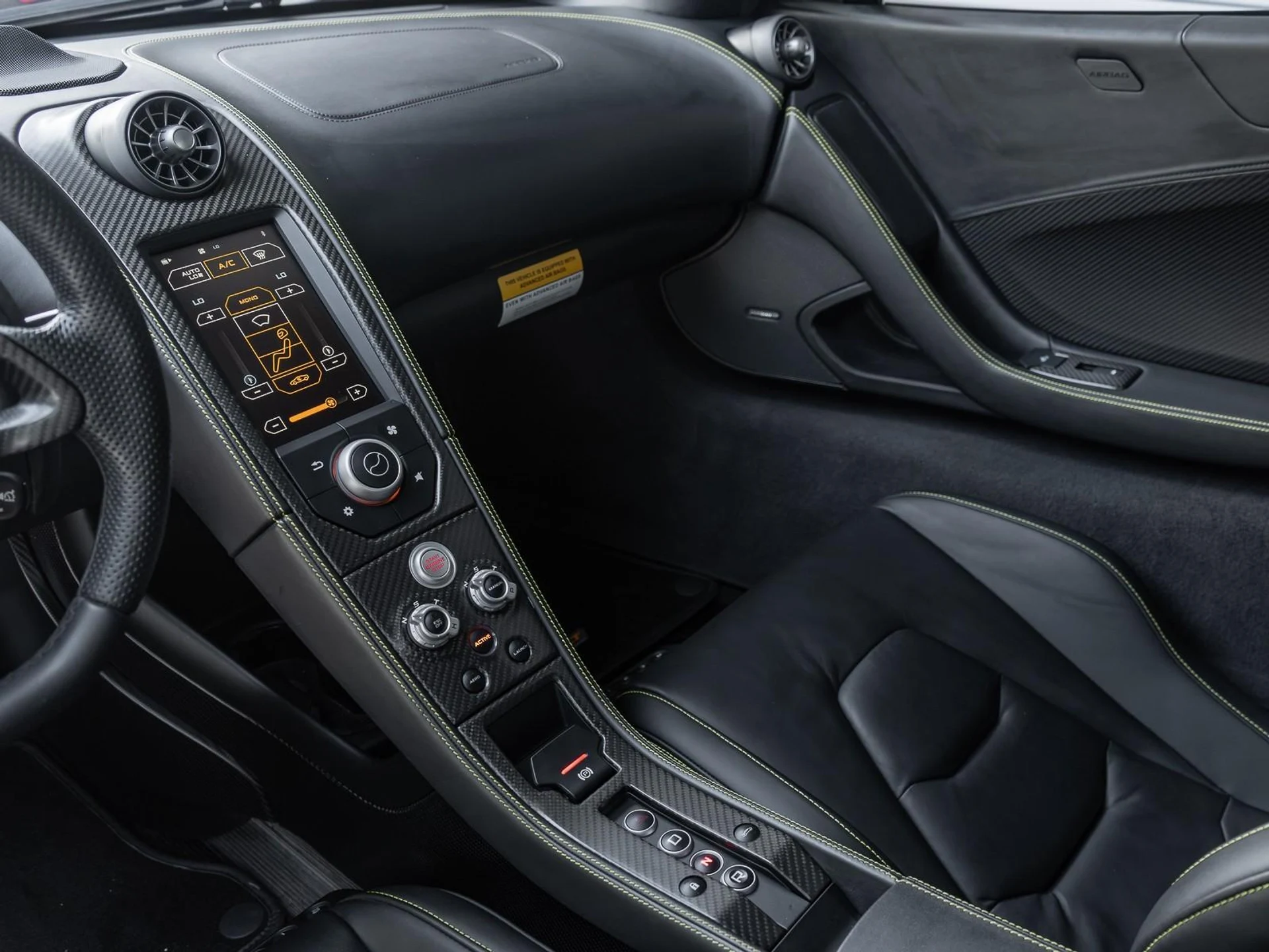 mph018_3670700460_Used_2016_Mc_Laren_675_LT_1766095585_744f1b025a