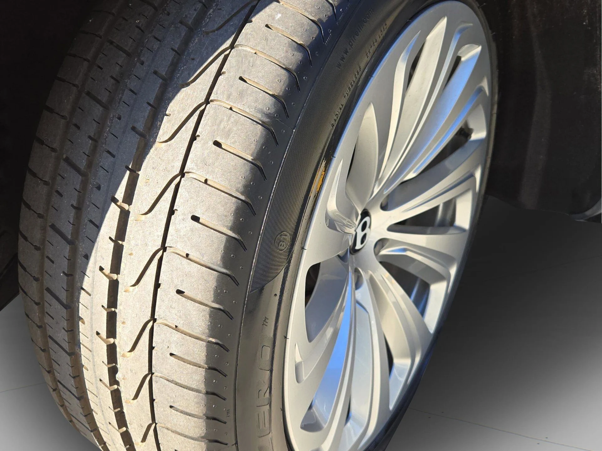 mph018_3670769909_b3ffad3235744019a11b1788e954335fx_696923ddfd