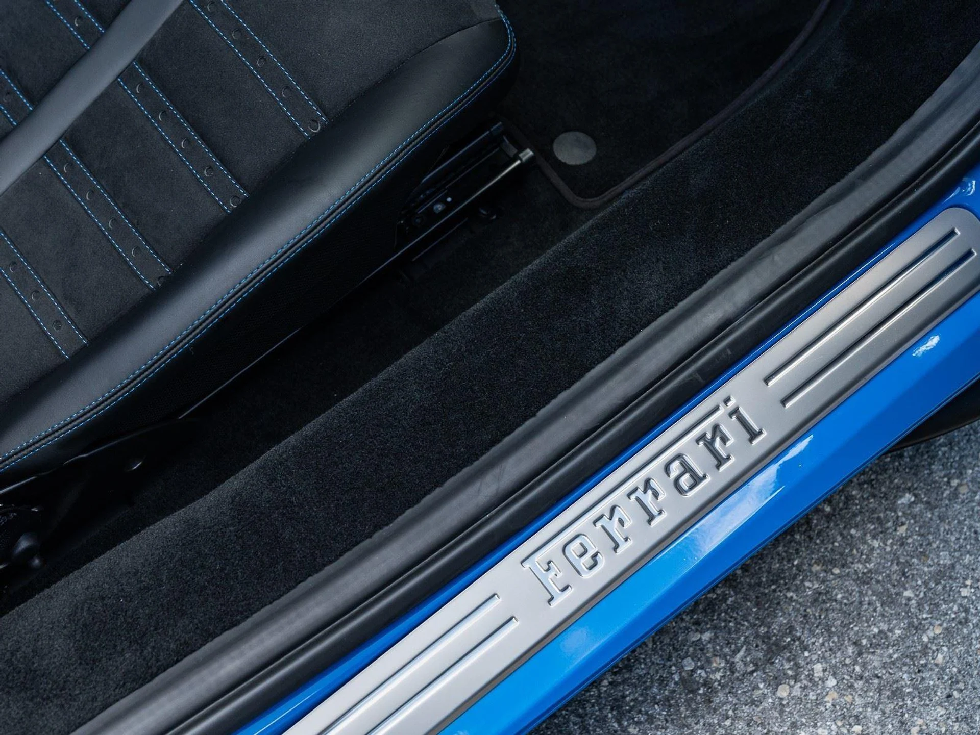 mph018_3671052147_Used_2021_Ferrari_F8_Spider_1773864562_d9ac6143a1