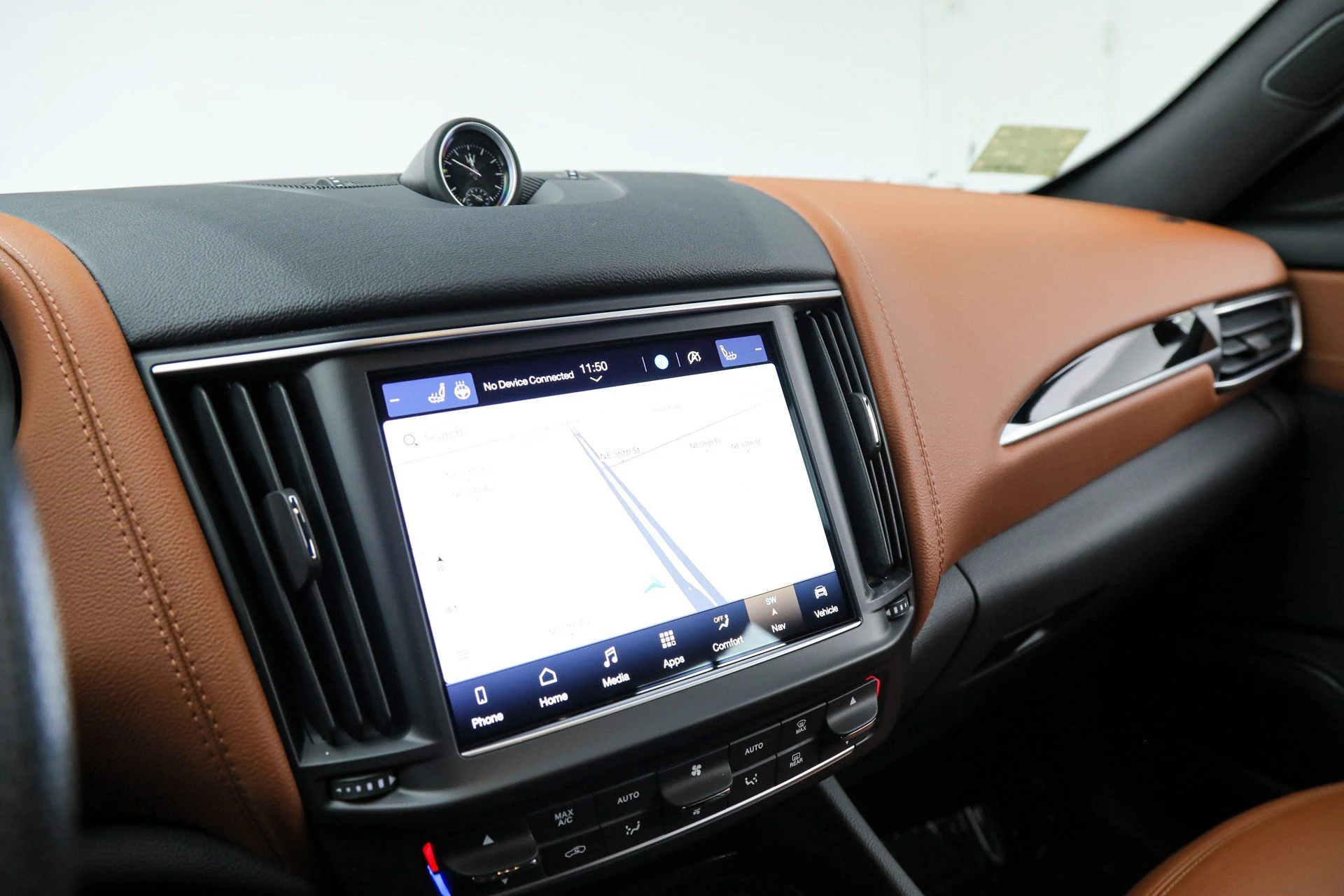 mph018_3672202000_b5002c85fd65f21882b2b5bae5495345_1560f393c1