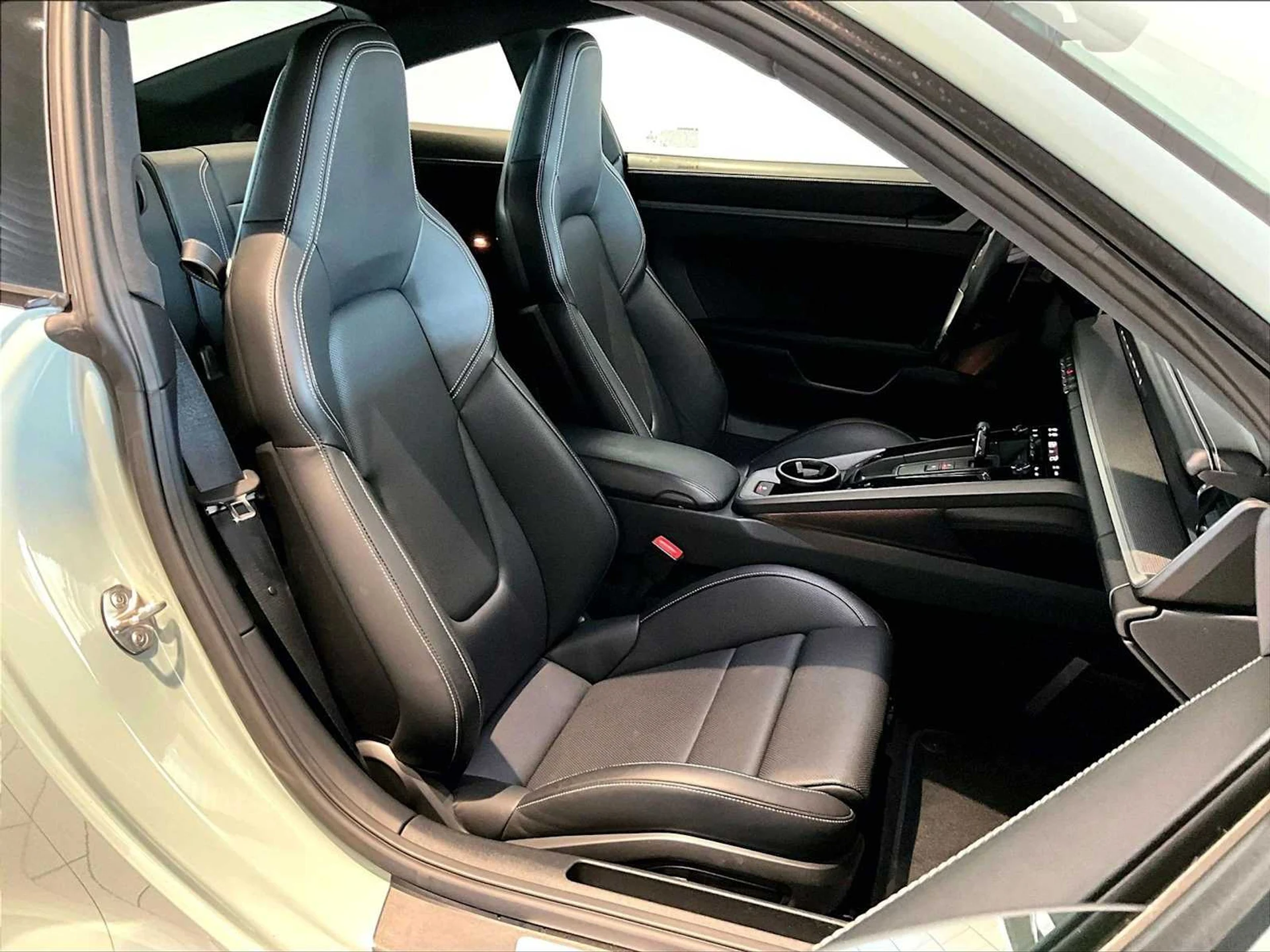 mph018_3677137742_ebb35efcfa30324788047a727615746ex_57bdf8d088