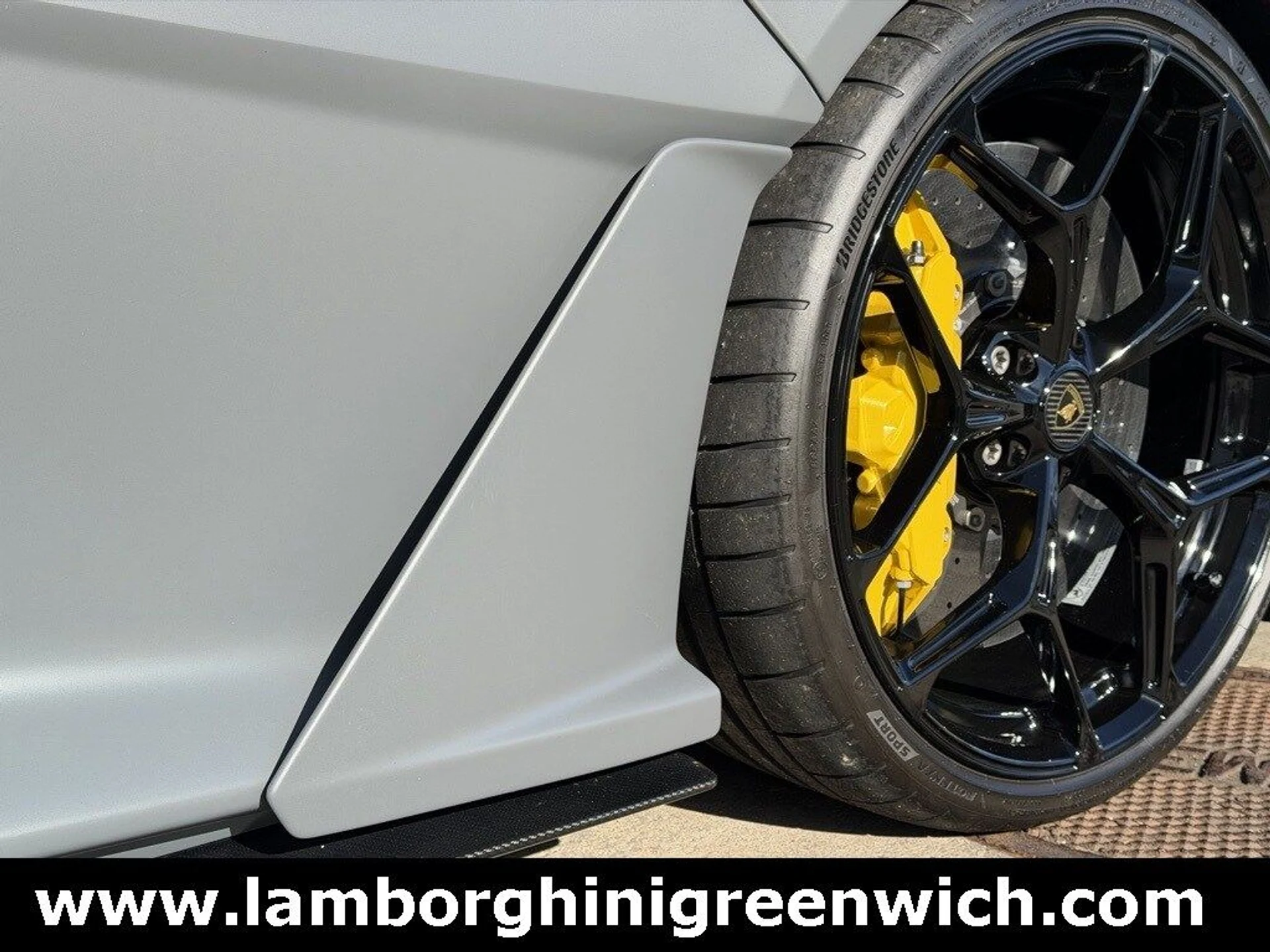 mph018_3684904835_155ab376ca23cd8bb793b3dfb0810778x_270430fcad