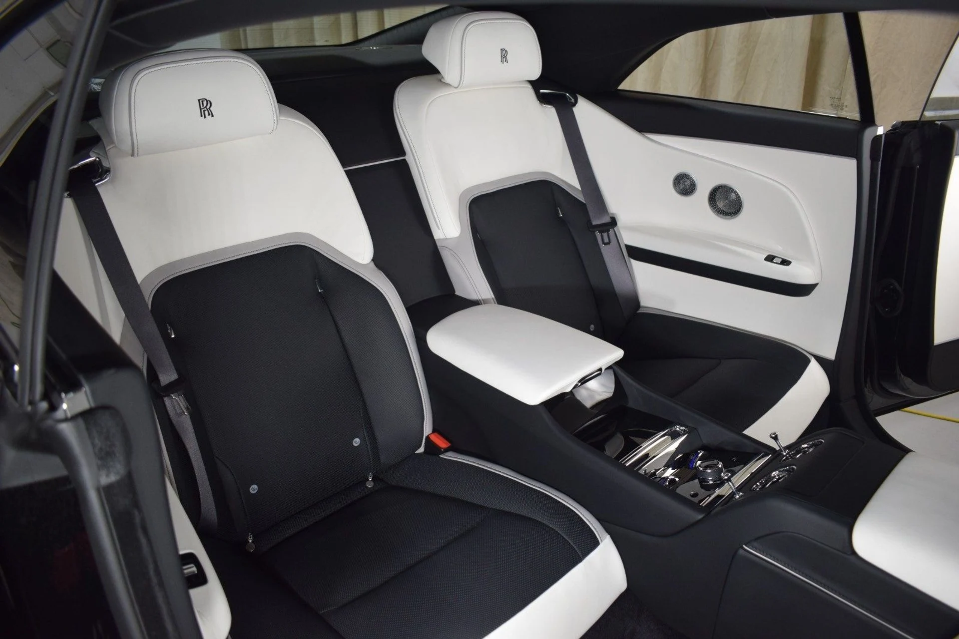 mph018_3685012314_4aa0278d2986948dd872a46af1ed6a8fx_ca1e4e26c8