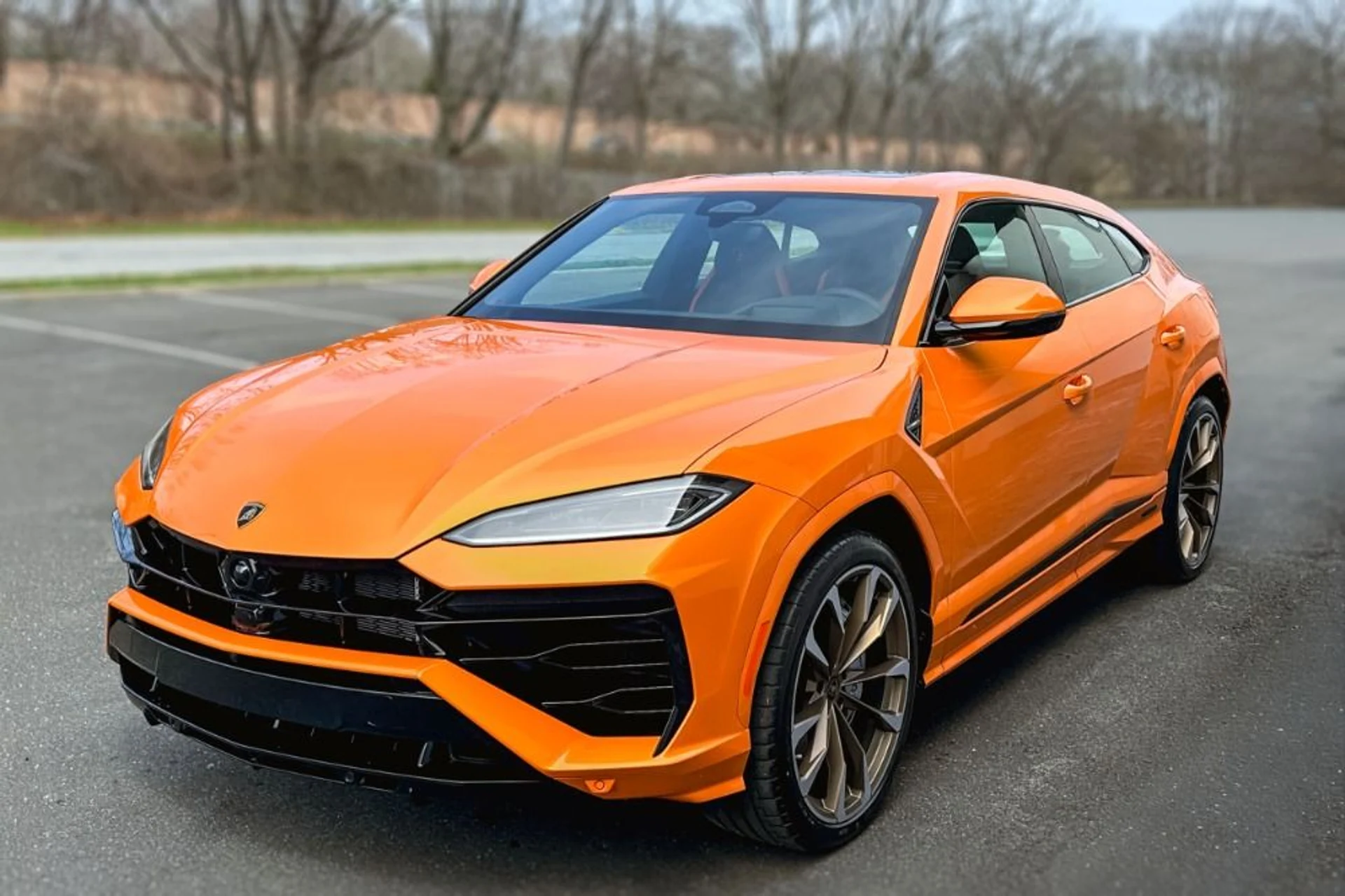 mph018_3685179243_New_2026_Lamborghini_Urus_SE_1776108765_5bf749e0bf