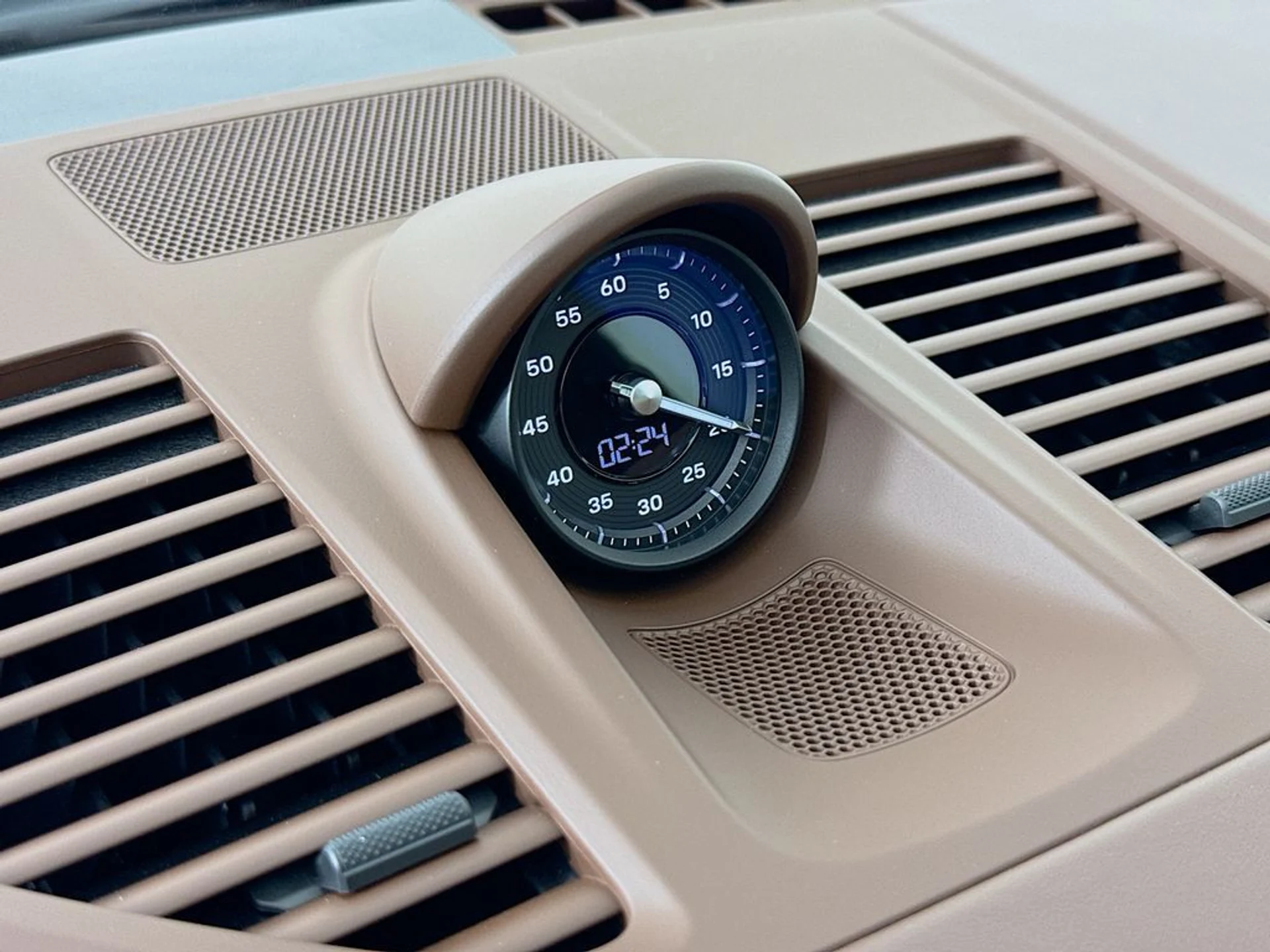 mph018_3686175798_c6392cc6b6ad460221fea26958256262x_bd2d621f75