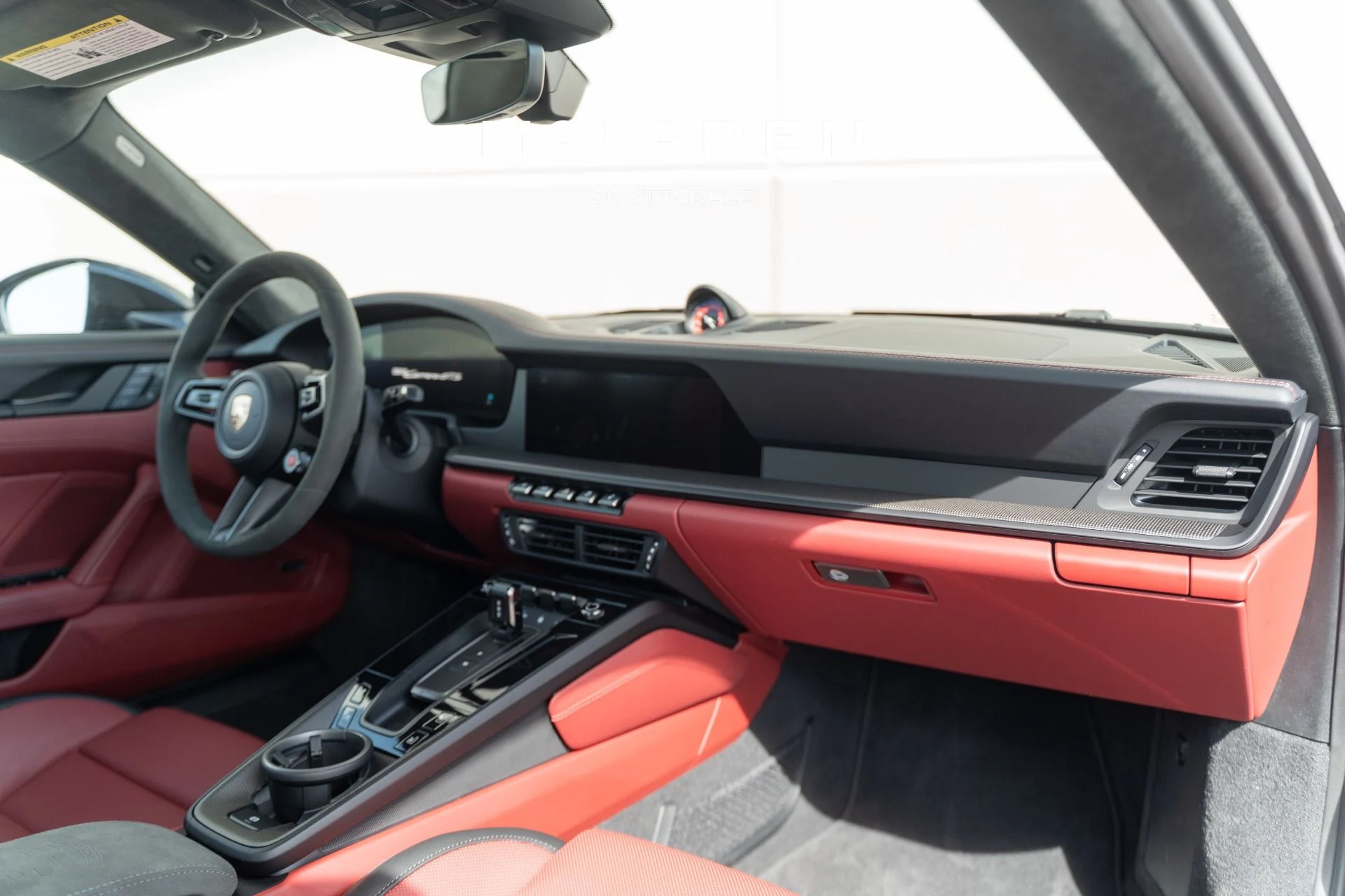 mph018_3690465919_Used_2025_PORSCHE_911_Carrera_GTS_1793378642_6364637d46