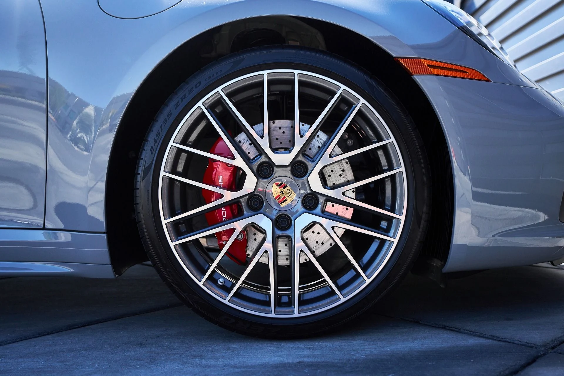 mph018_3695992139_Used_2024_Porsche_911_Carrera_4_S_1759617575_5c7d1378bf