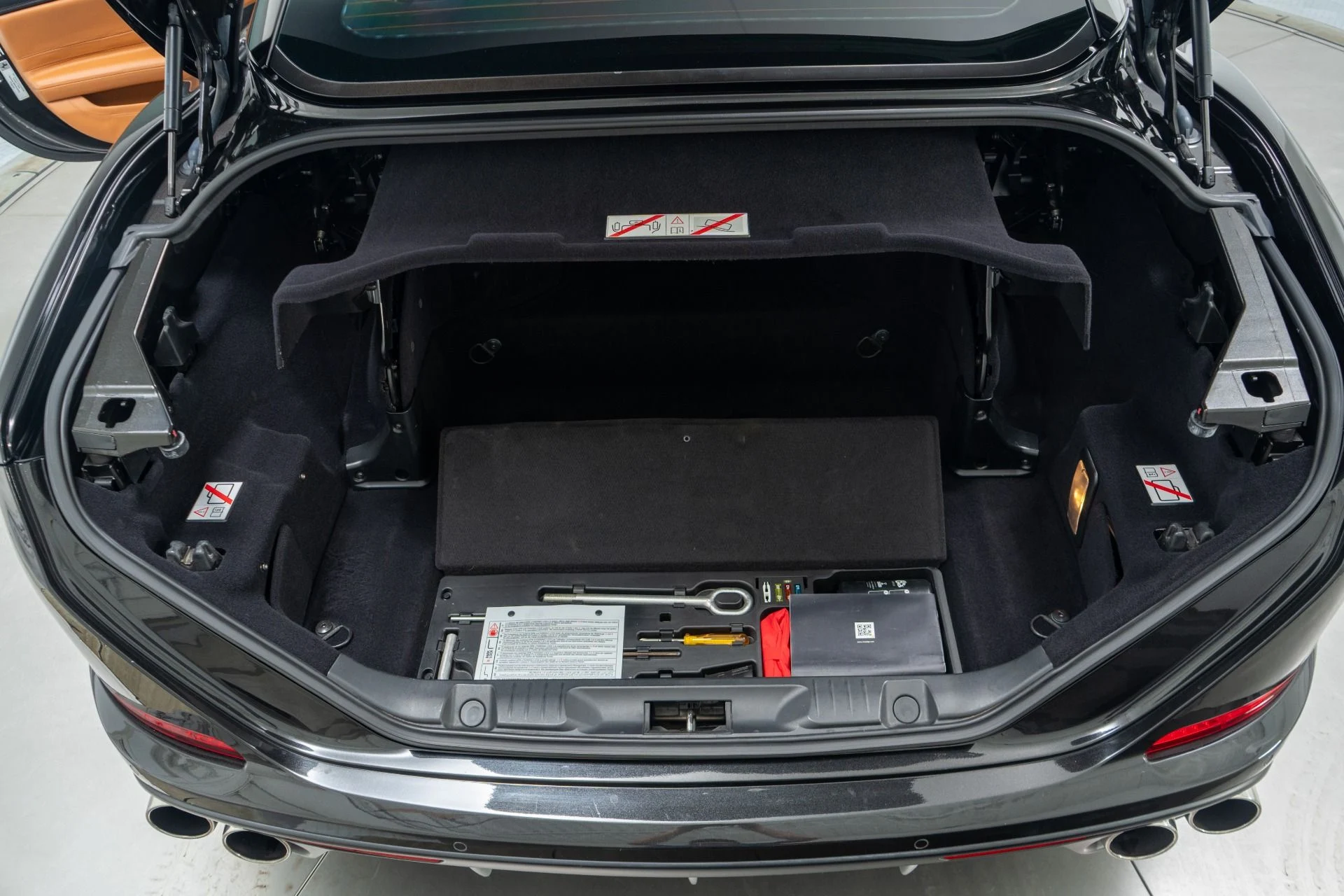 mph018_3703003502_Used_2015_Ferrari_California_Full_Power_and_Heated_Seats_Twin_Turbo_V8_1776271137_8db287476a