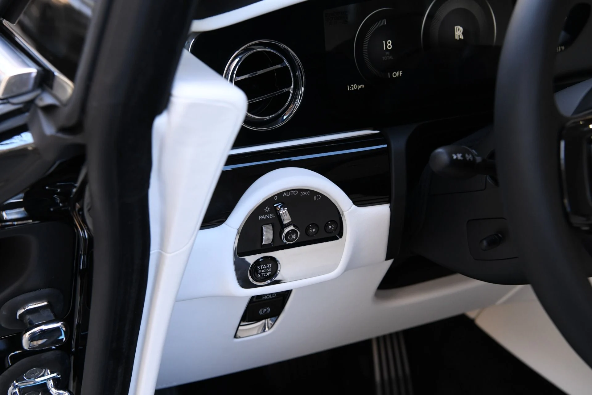 mph018_371185052_11990_p20_l_42c954f6c3