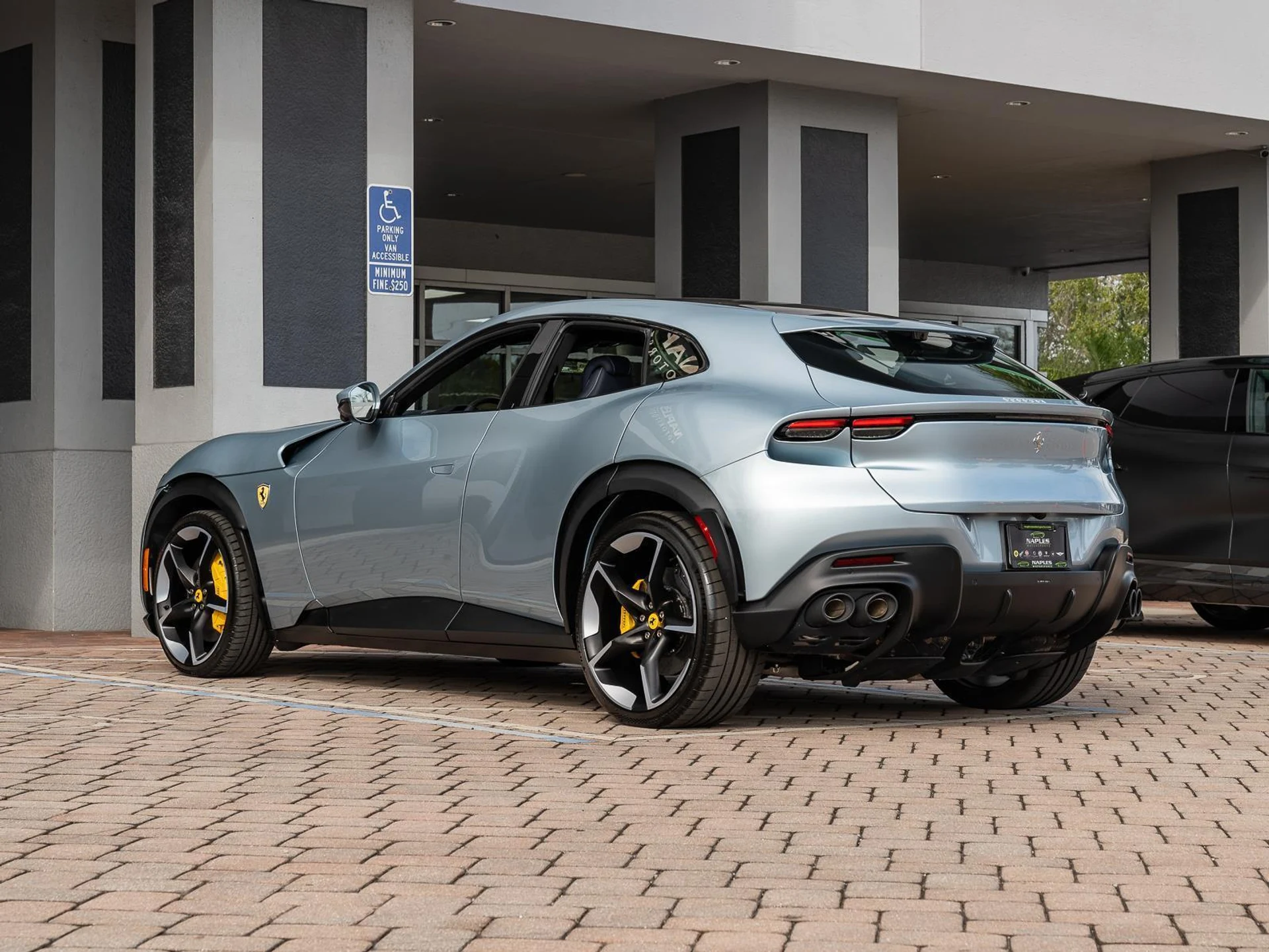 mph018_3730333835_Used_2025_Ferrari_Purosangue_AWD_1768385480_8a9e03ff1c