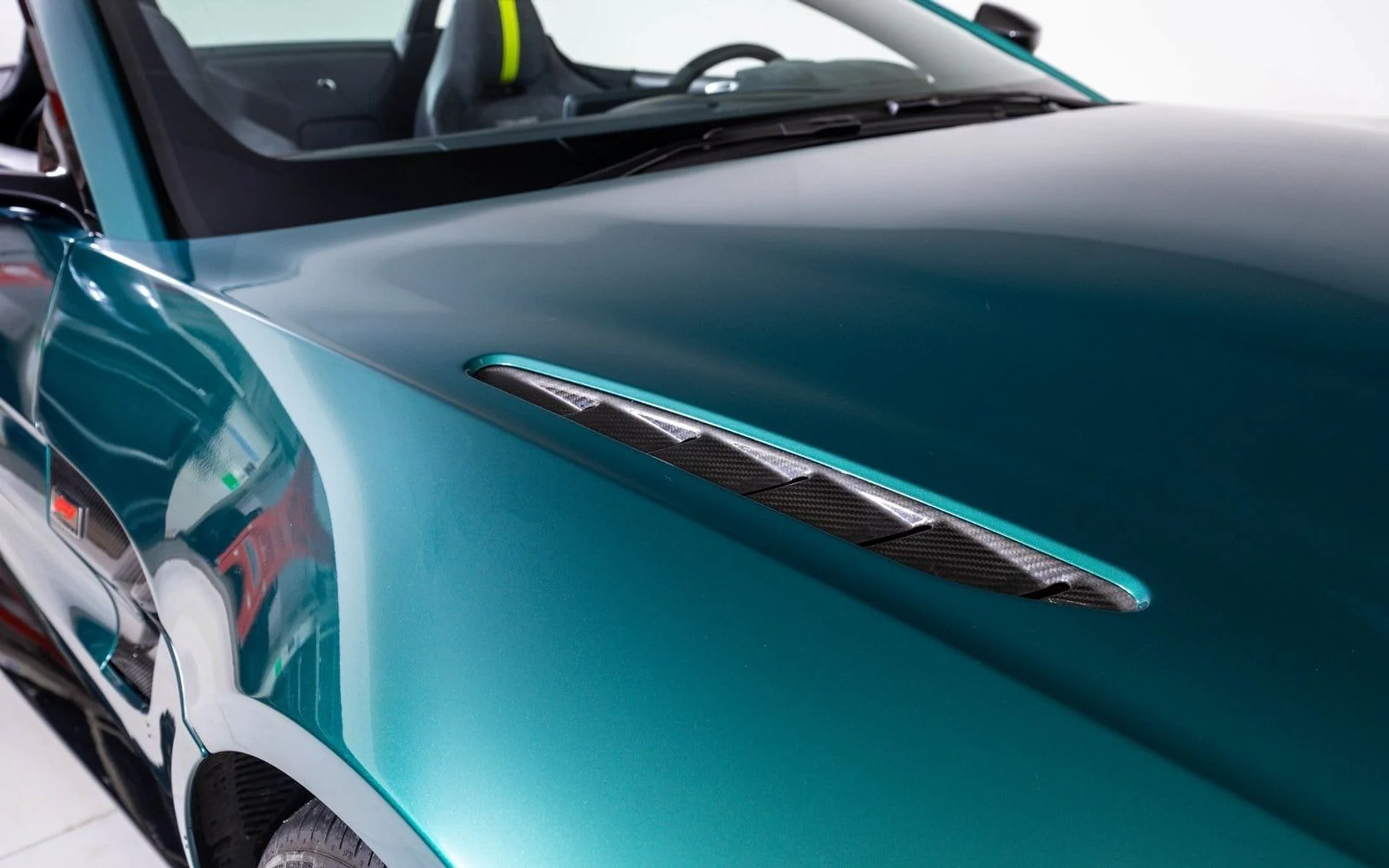 mph018_3730447202_4e7cf271a74d44079d0b74e0d02b7477x_1b32e53bce