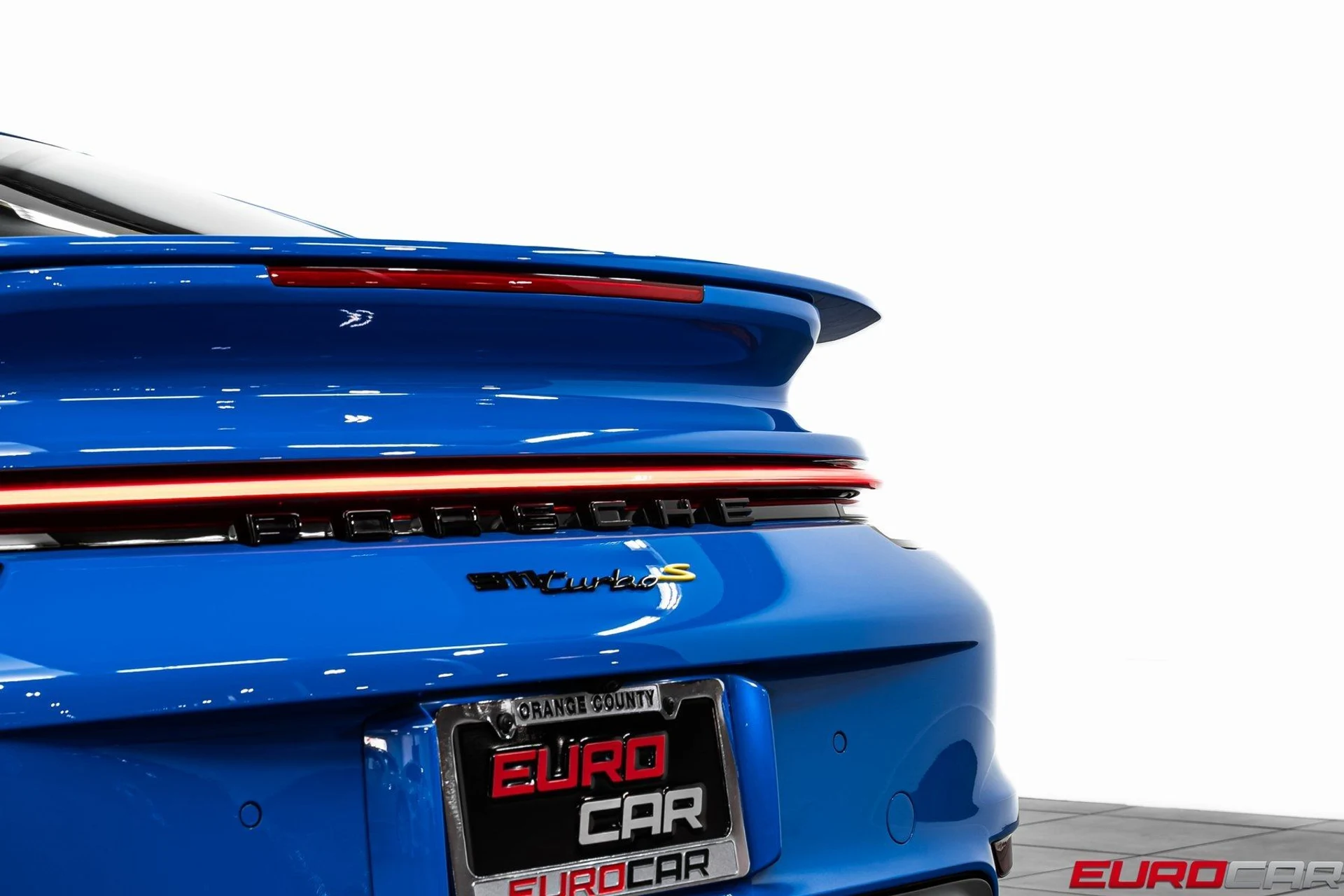 mph018_3732914788_image_19_9c56389a04