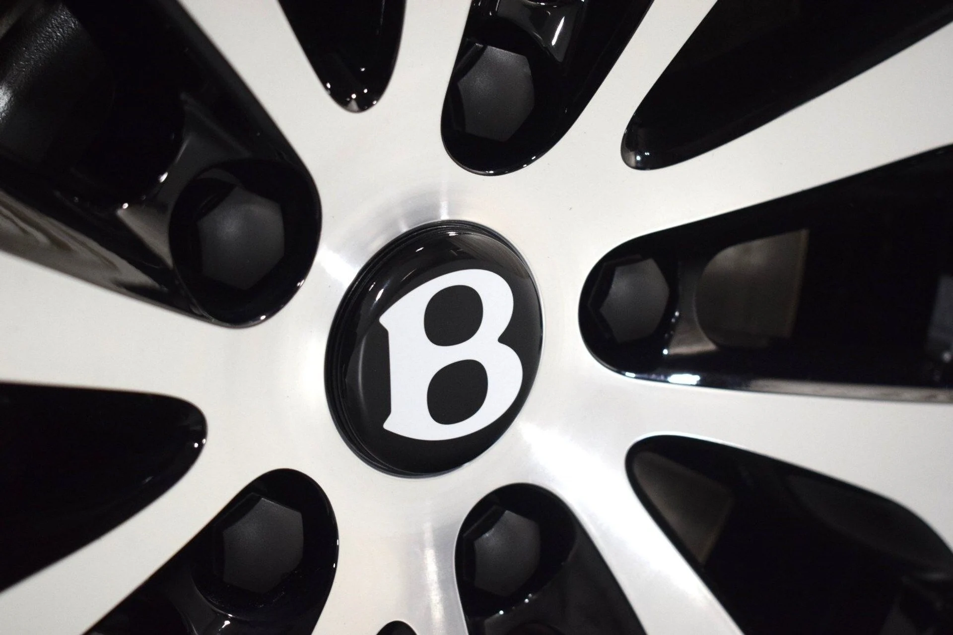 mph018_3737075949_66bcedc08cd3591532de9444f0303db3x_d8706e6735