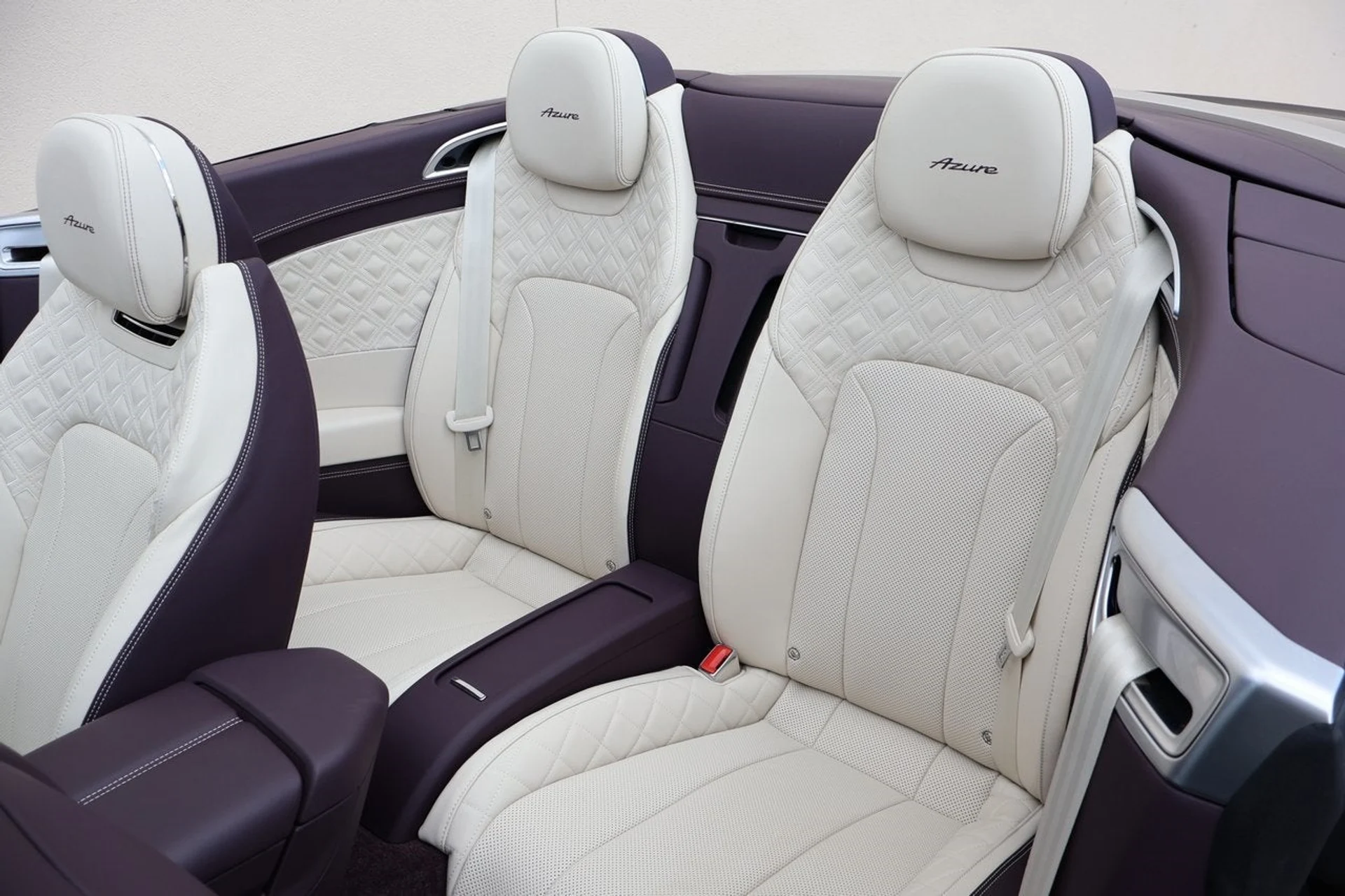 mph018_3745920404_19_becb3412d6