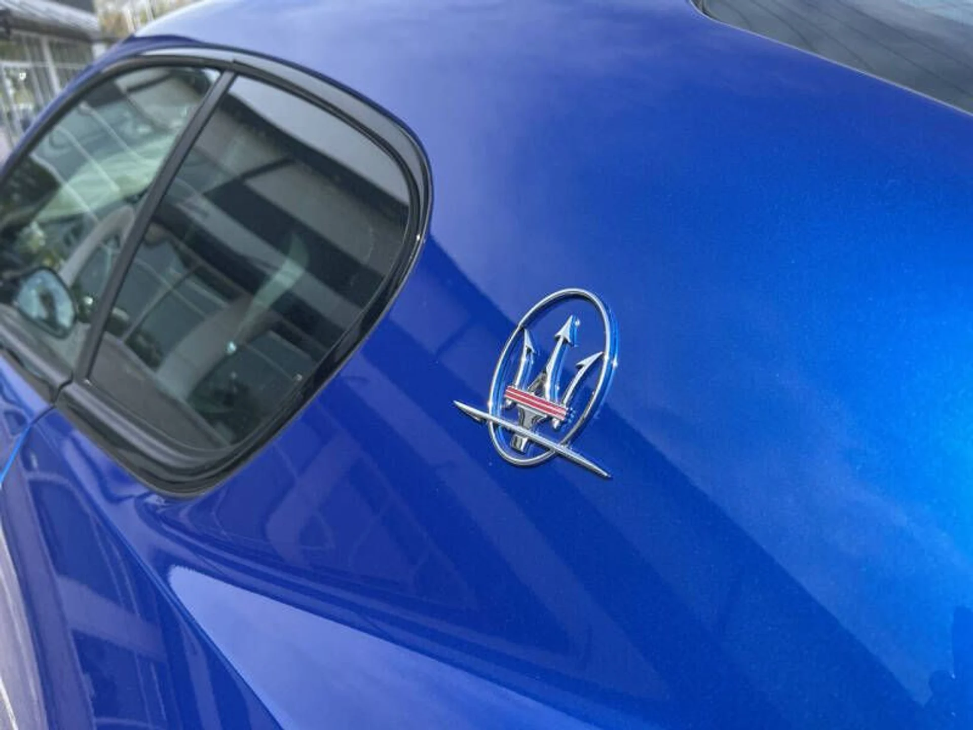 mph018_3746155369_2016_maserati_granturismo_mc_2dr_coupe_d979c8080d