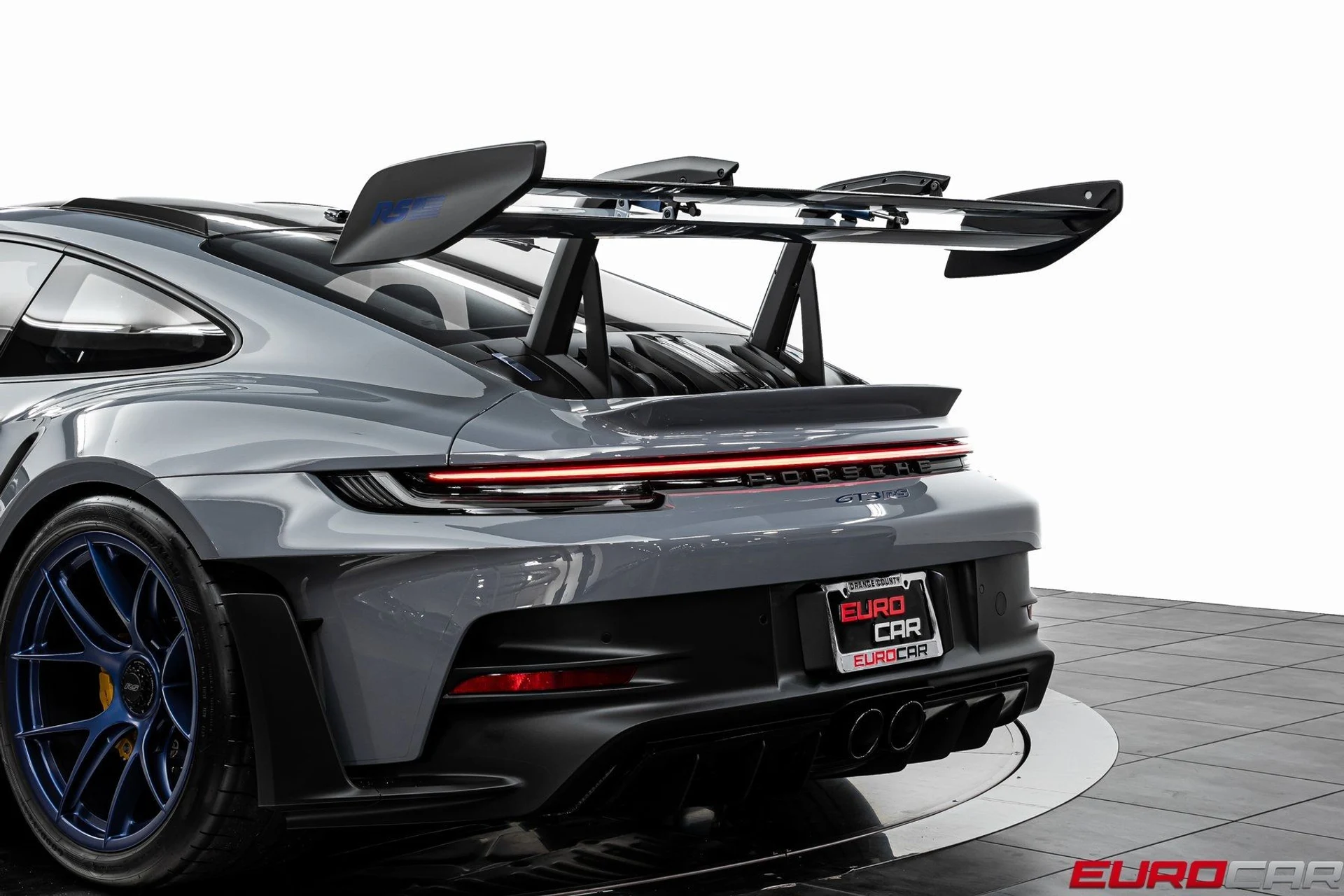 mph018_3753160673_image_19_59fb1c7b21