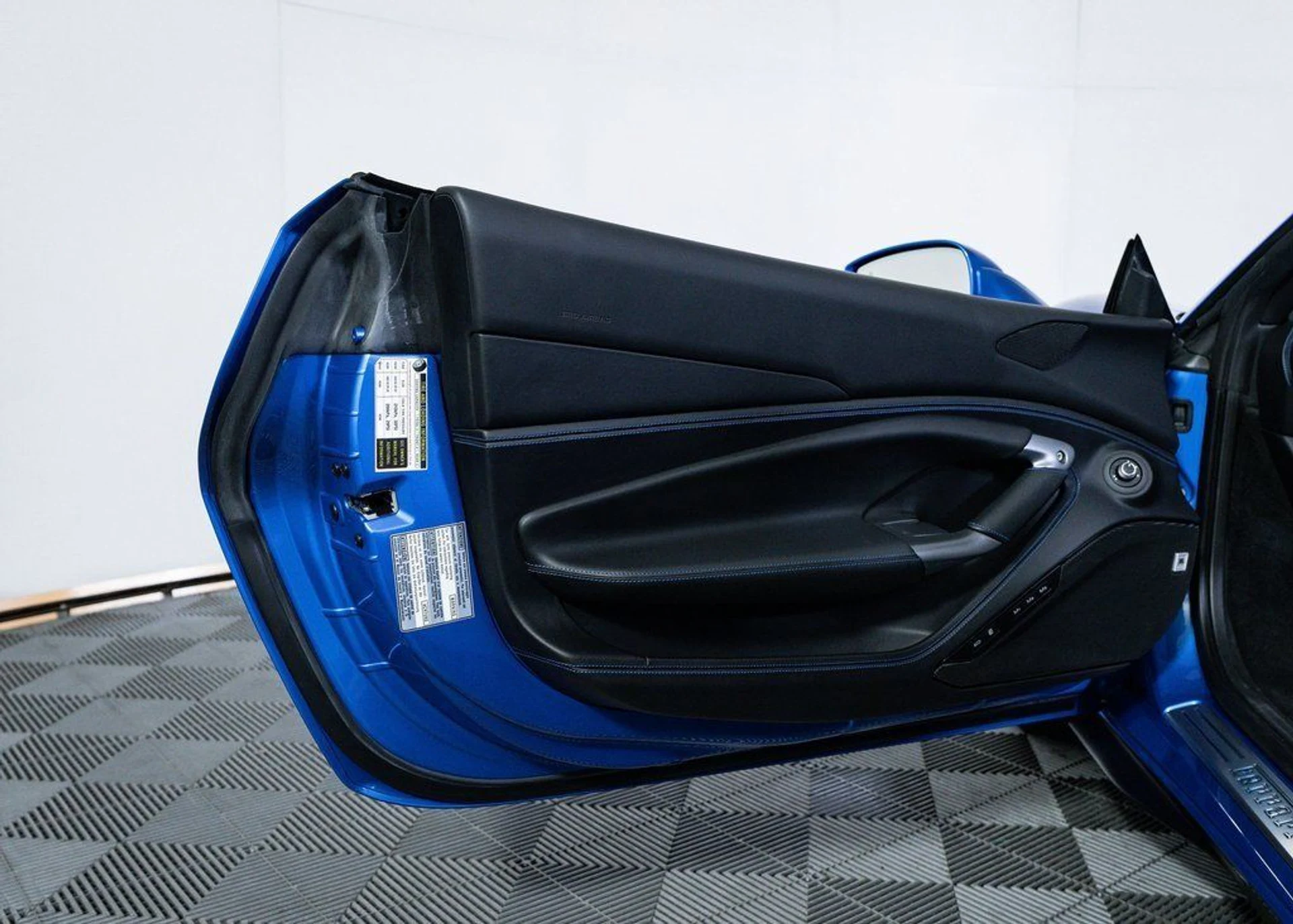 mph018_3755790747_91d08ea67a168015e77ac06e416e7558_12995a251e