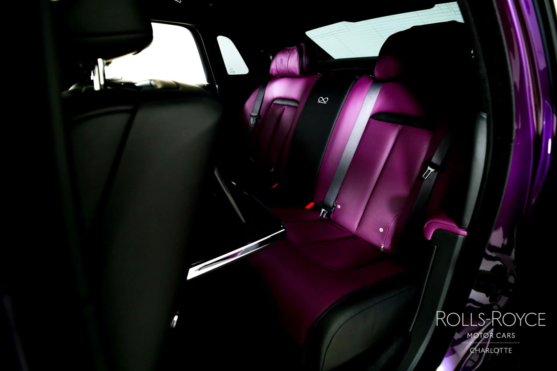 mph018_375628595_Used_2022_Rolls_Royce_Black_Badge_Ghost_1772490971_34bf9ed3e1