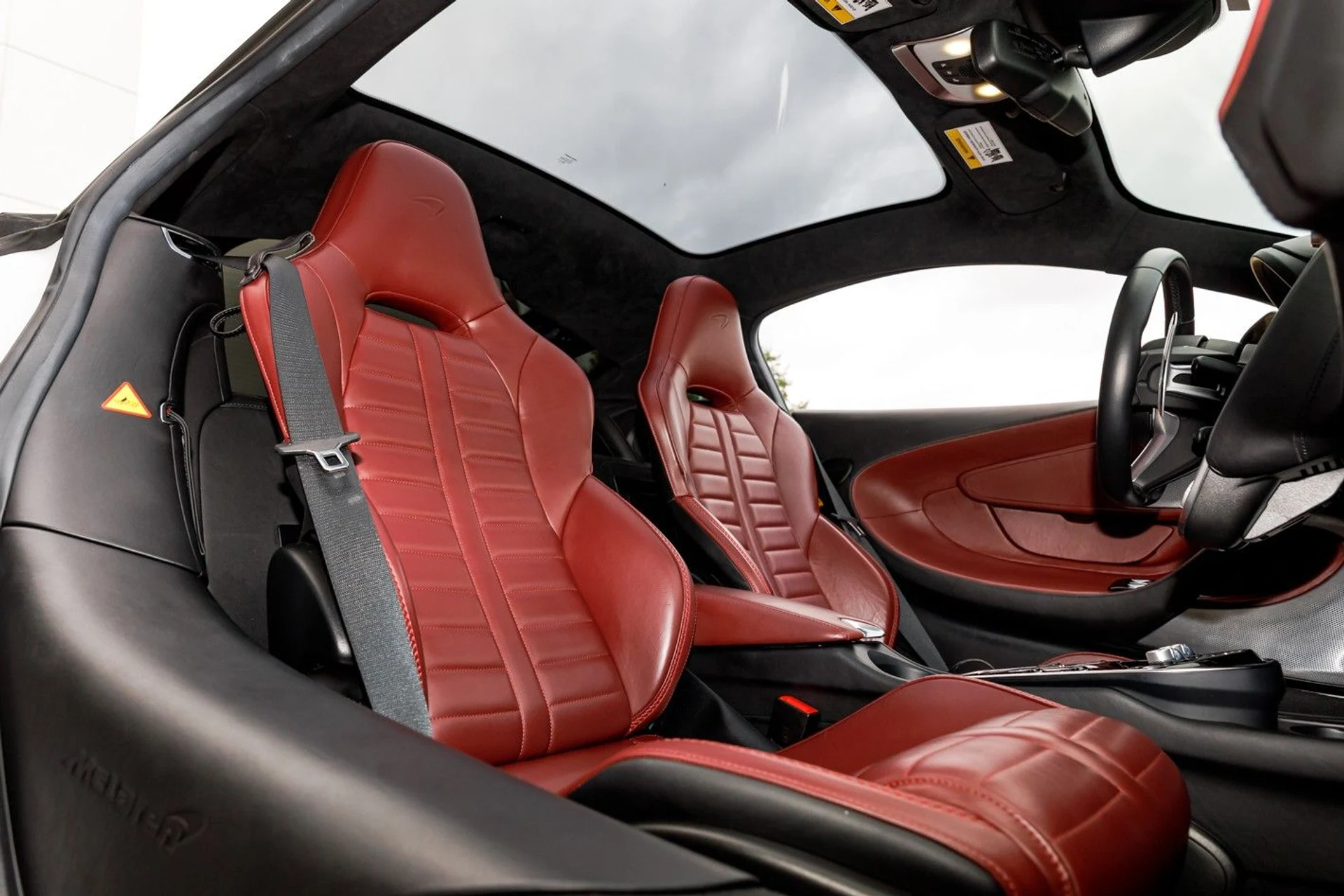 mph018_3760307676_631_p19_l_bc8efc81c2