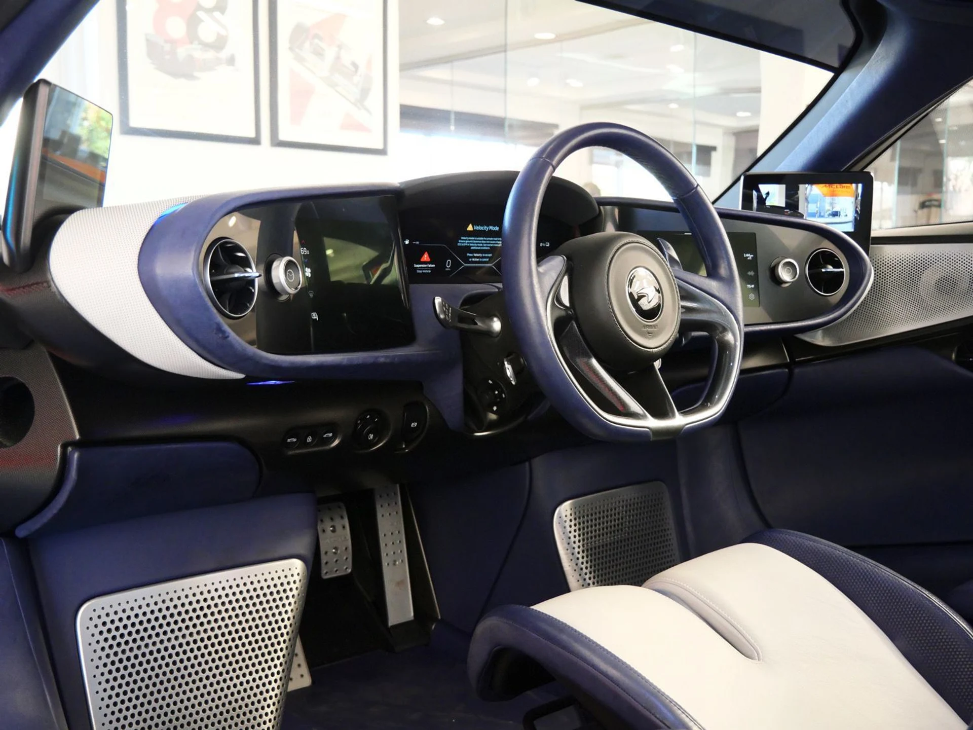 mph018_3768670352_3302b83459330cc8761058e307aa42f1x_17f4a30b65