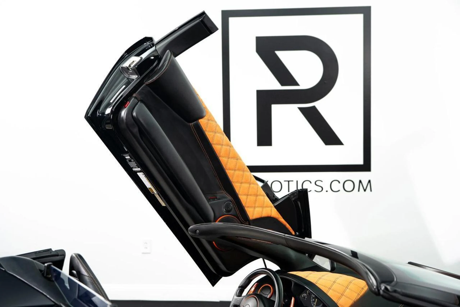 mph018_3769923459_68c435b611a31940c3e3e90ca42dd598_3f99f06795