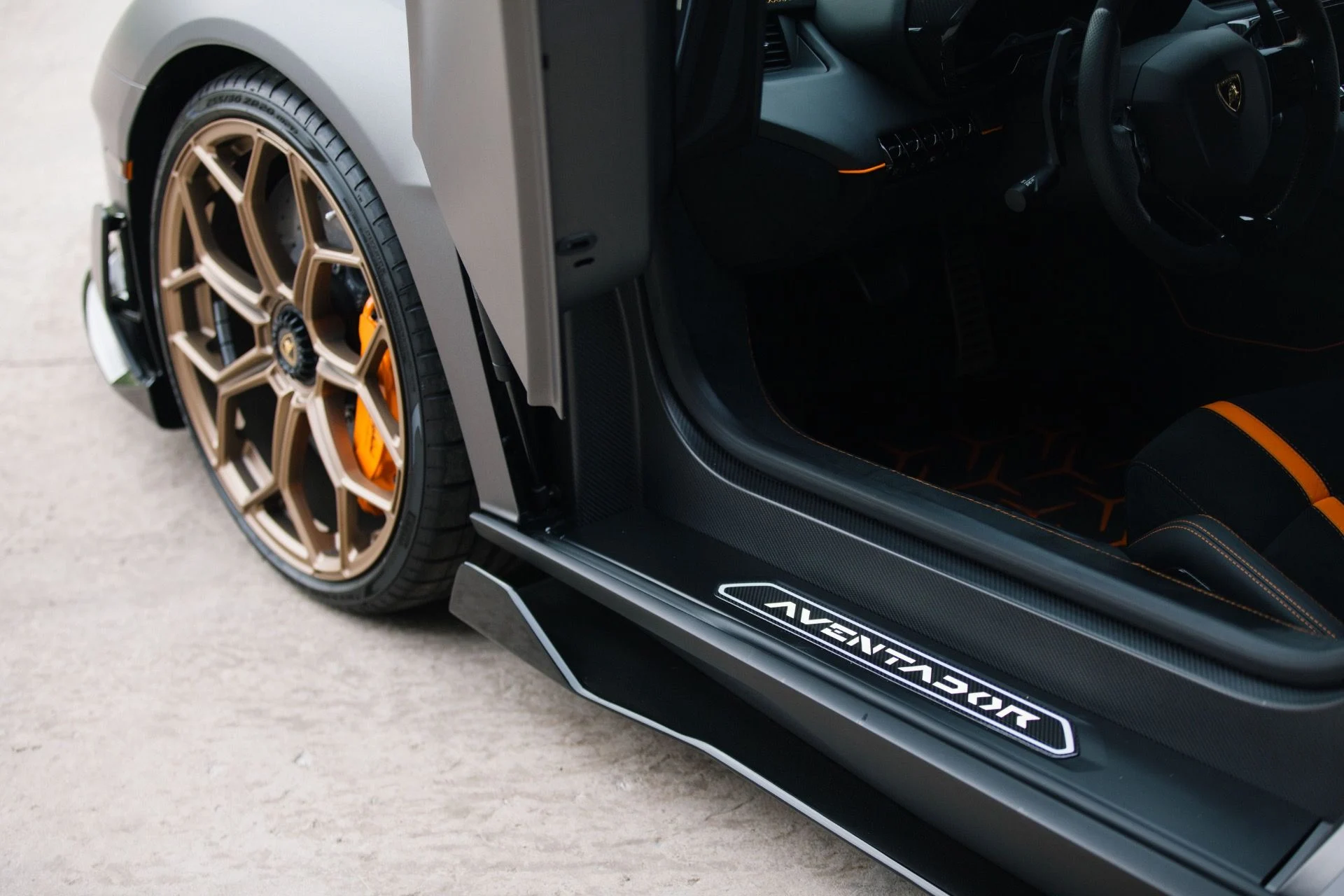 mph018_3774473386_Used_2021_Lamborghini_Aventador_LP_770_4_SVJ_1774542513_550f69c5ec