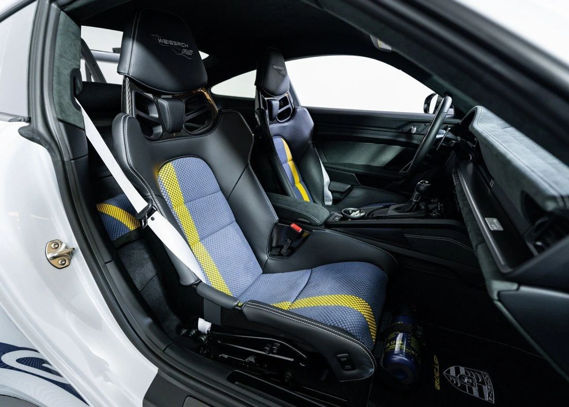 mph018_3779291632_044971f7b76859d18b4f6a54367af1be_42982ab3df