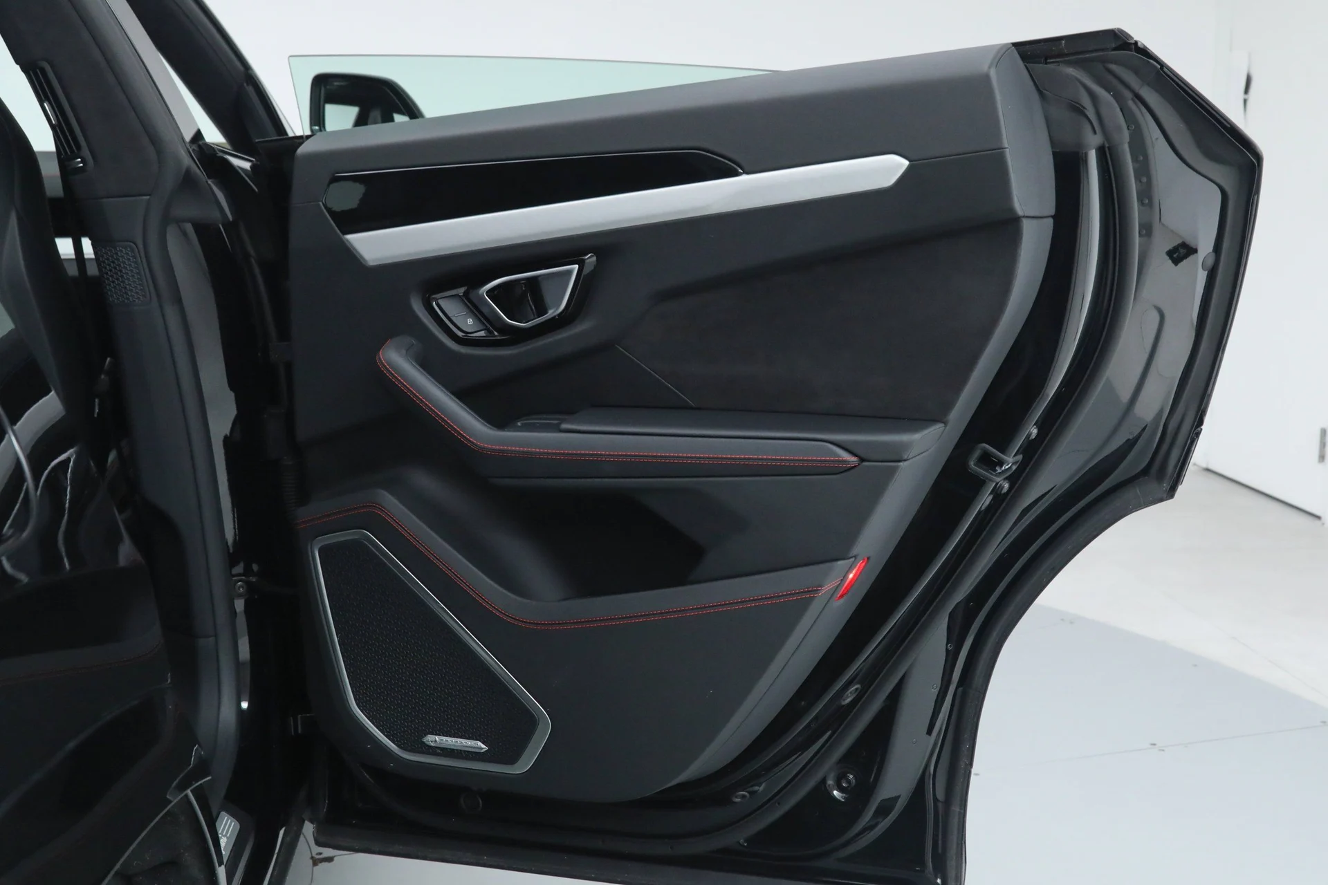 mph018_3781558356_d3b97a126d2dc89b2fef7370338a972f_9570faf21f