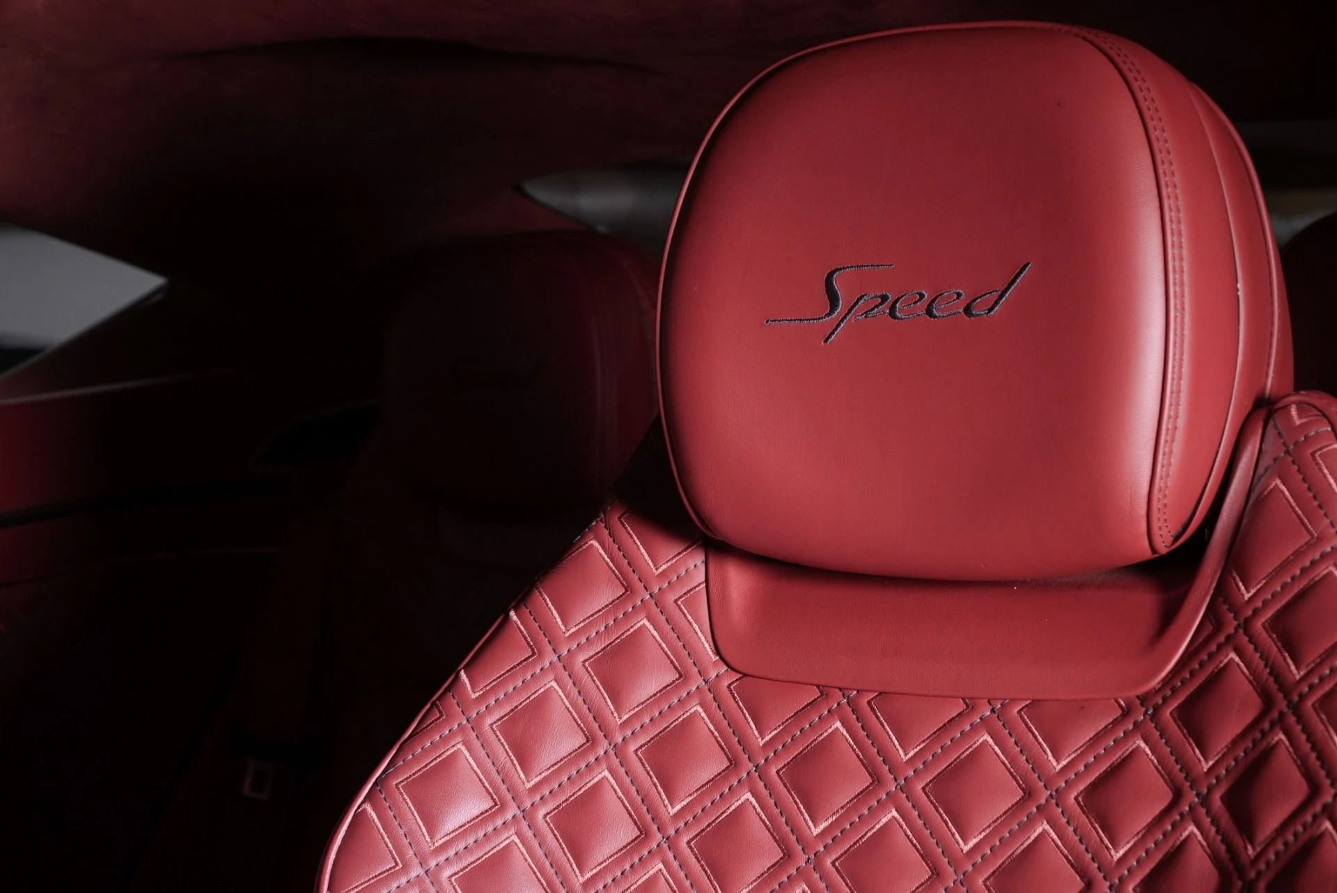 mph018_3789301345_Used_2022_Bentley_Continental_GT_Speed_1762283083_549cef6fe5