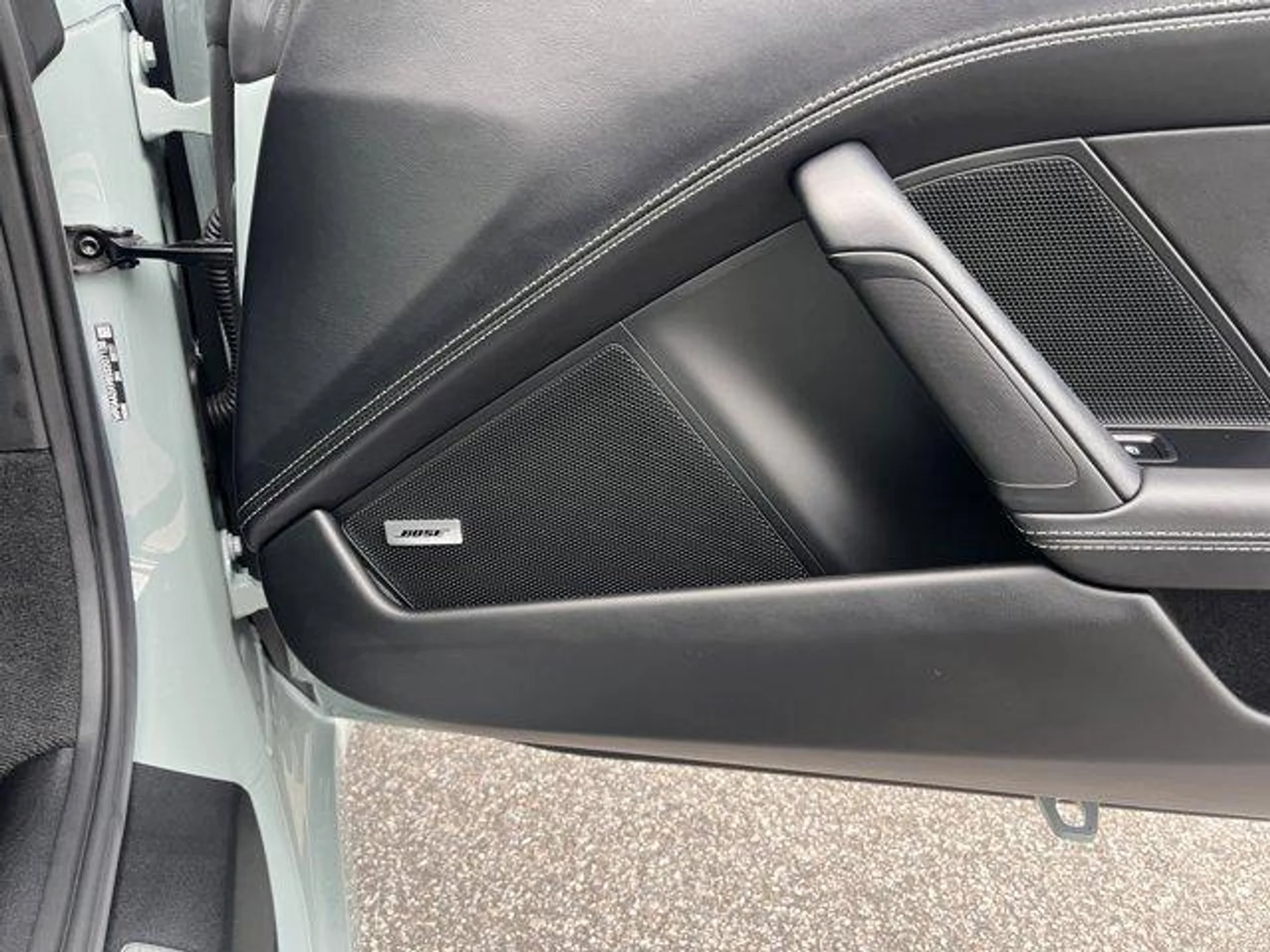 mph018_3792876645_P6h_Jh_Qt_Ibjn_EB_S_Szc_SAGYQ_99i0_83e28074e7