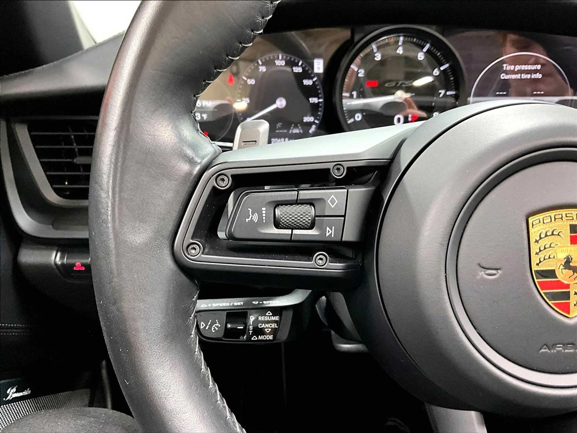 mph018_379636576_32aab990de49e118630d7768bc2c1392x_f412b08d43