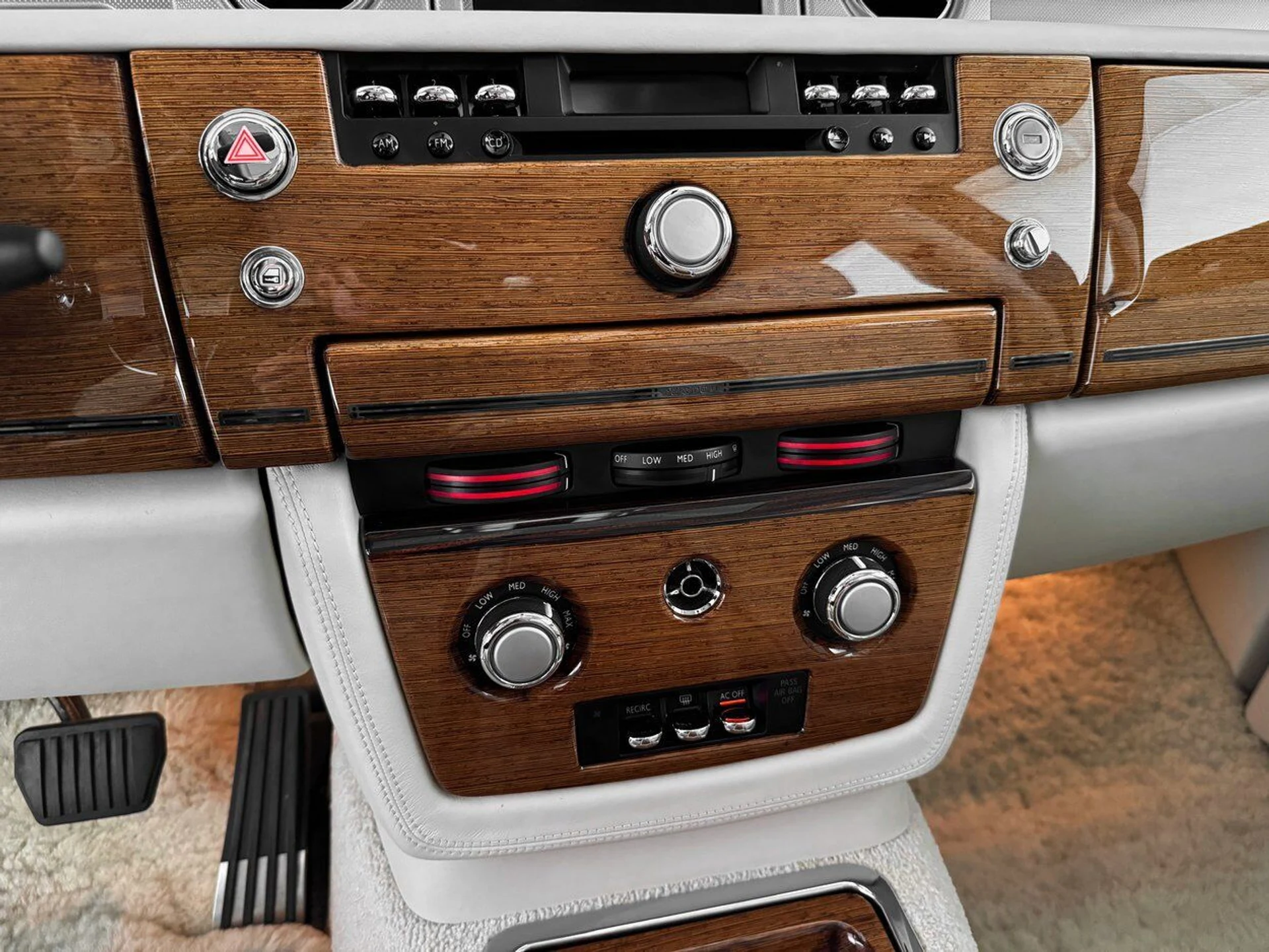 mph018_3800621370_76f6a4e6bedeb829dd06468860e720e2_899232a56e