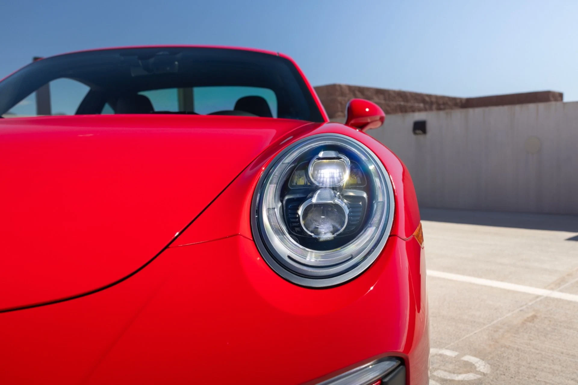 mph018_3801823851_Used_2018_Porsche_911_Carrera_S_1791834545_7f28c1496c