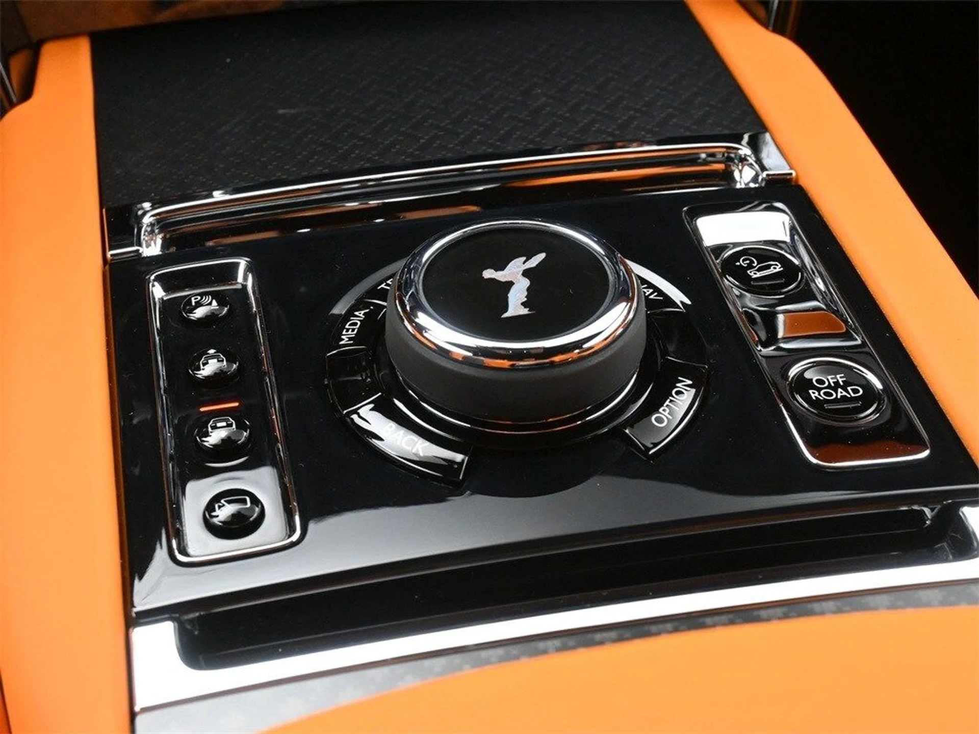 mph018_3802479668_895044f92c5df6bf1c310faee6231899x_a605555fee