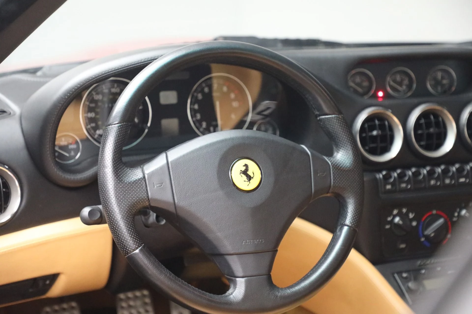 mph018_3802884517_Used_2000_Ferrari_550_Maranello_1789139800_c70ce51a0b