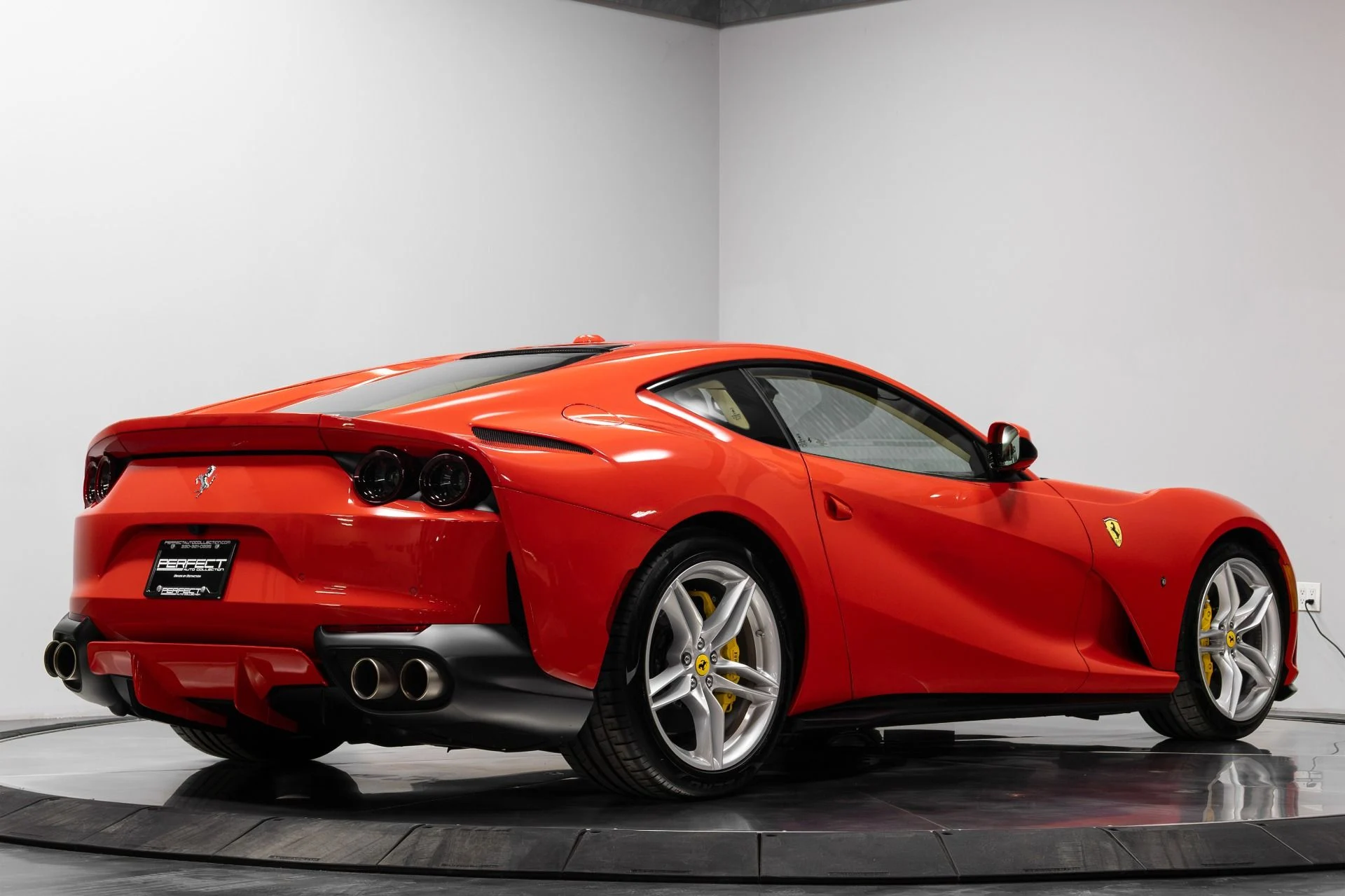 mph018_3803596086_Used_2018_Ferrari_812_Superfast_1763480061_b703e586ce