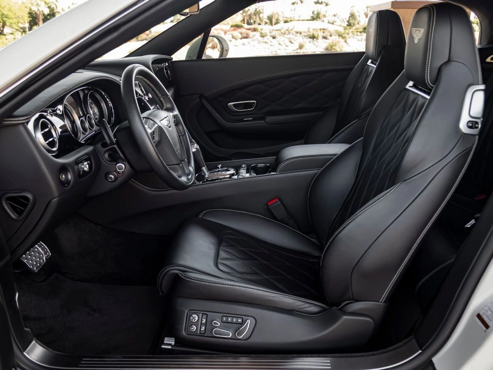 mph018_3805981807_19_c292924395