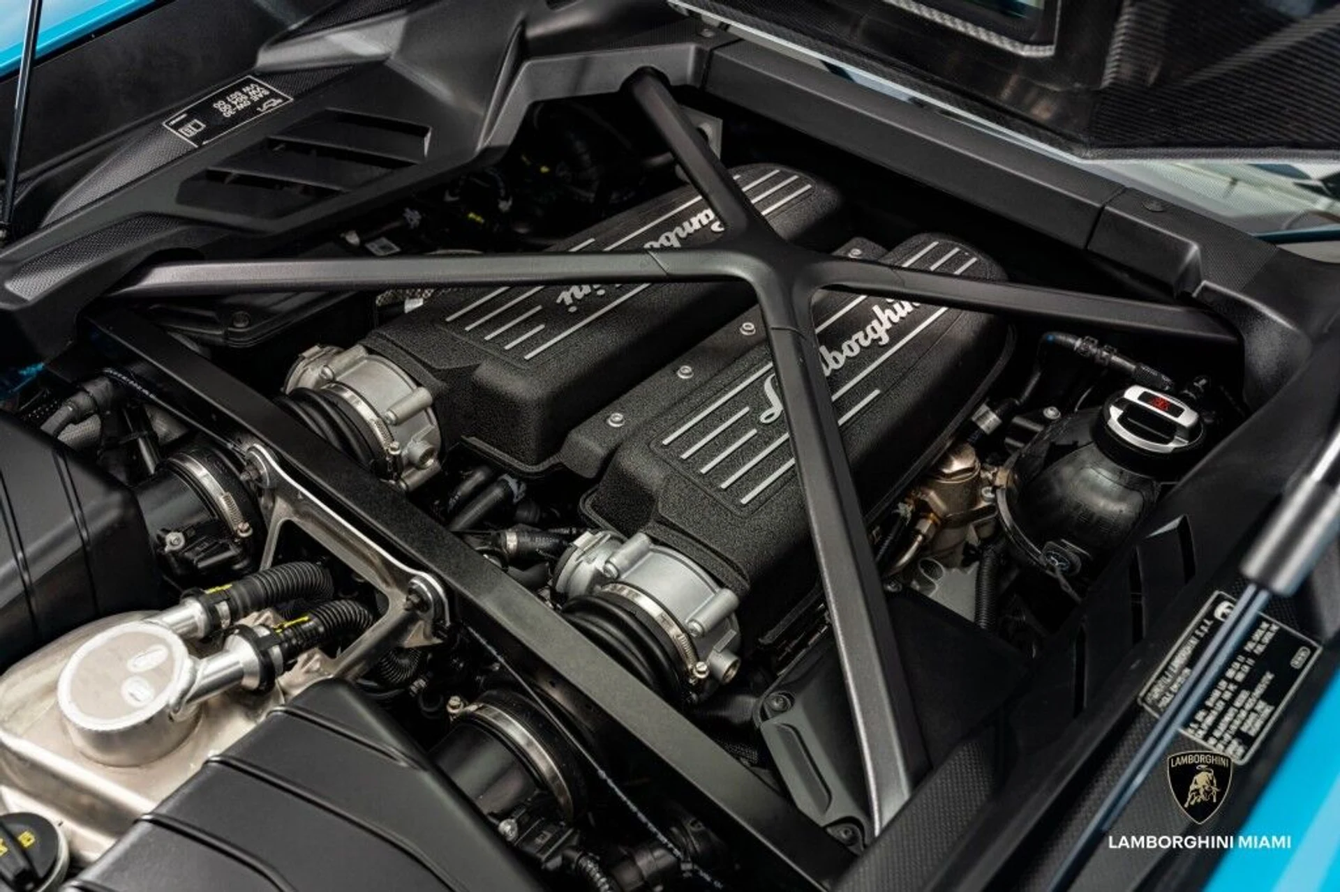 mph018_380686419_c0706c3d3bd6b6f20764b9b8ef8f079c_a048c342c1