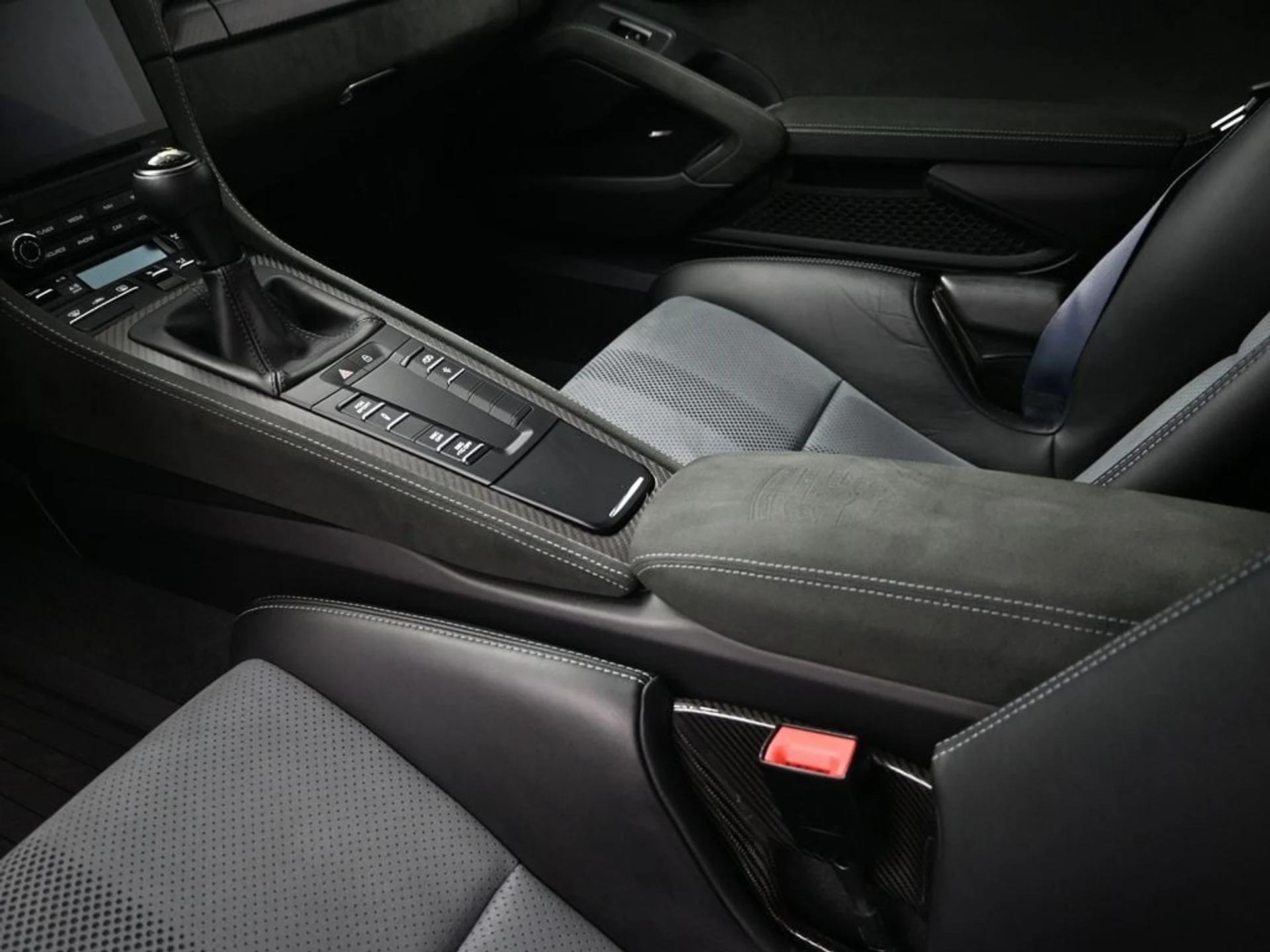 mph018_3825835631_daa10e3d195940414c91085dc6dc6c25x_5641a6a093