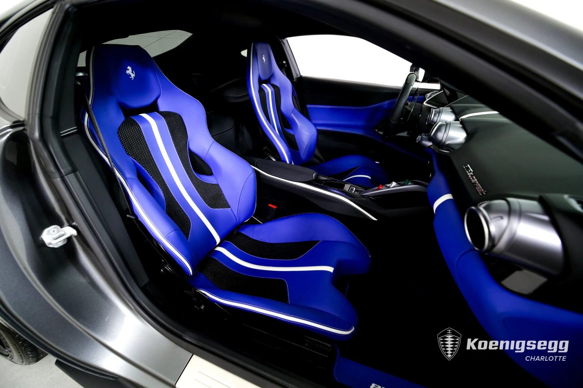 mph018_3829137974_Used_2020_Ferrari_812_Superfast_1718728574_c20534f900