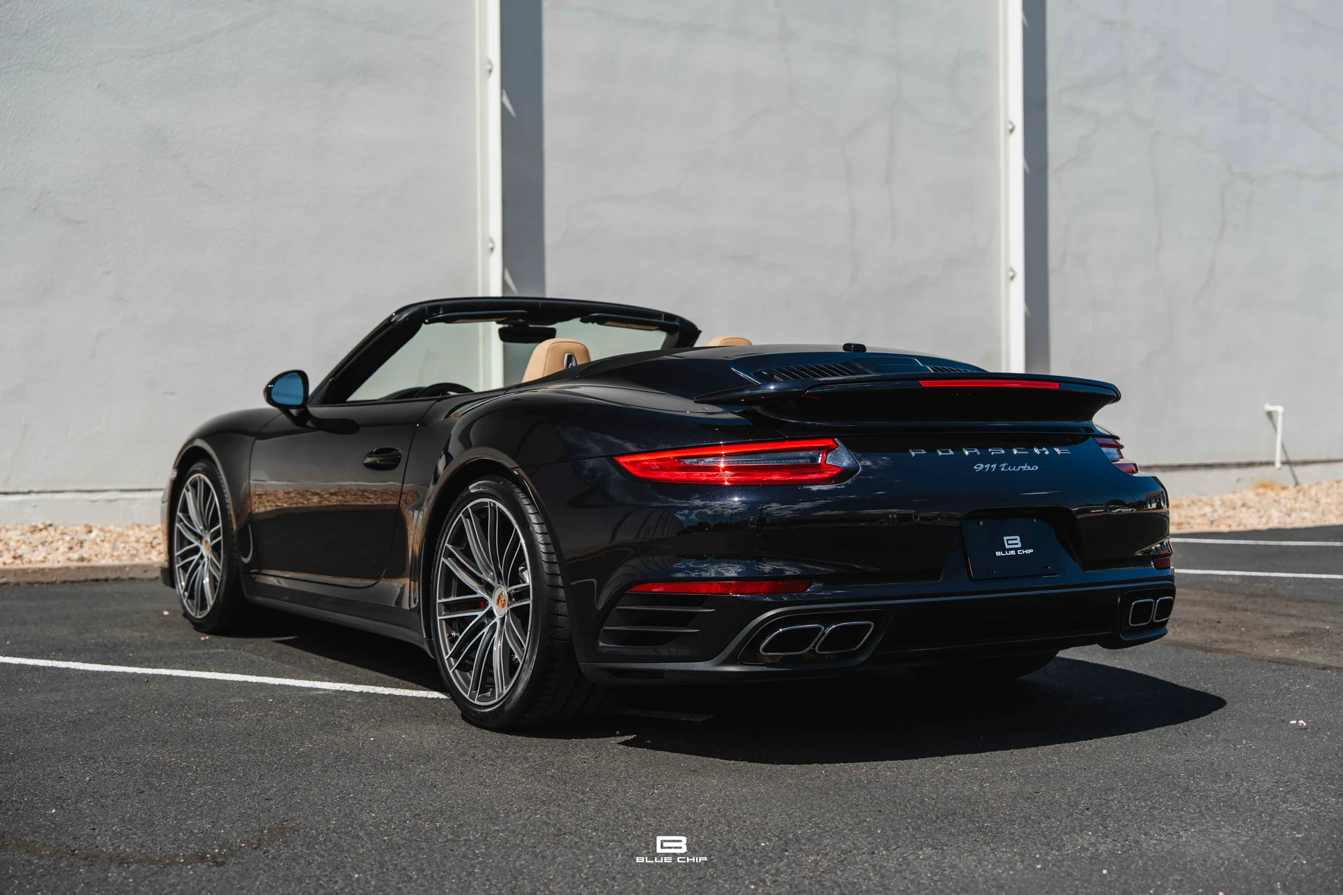 mph018_3831104310_6a2c27d6d3a1a76fcd75eff3_2017_Porsche_911_Turbo_19_9e38a10047